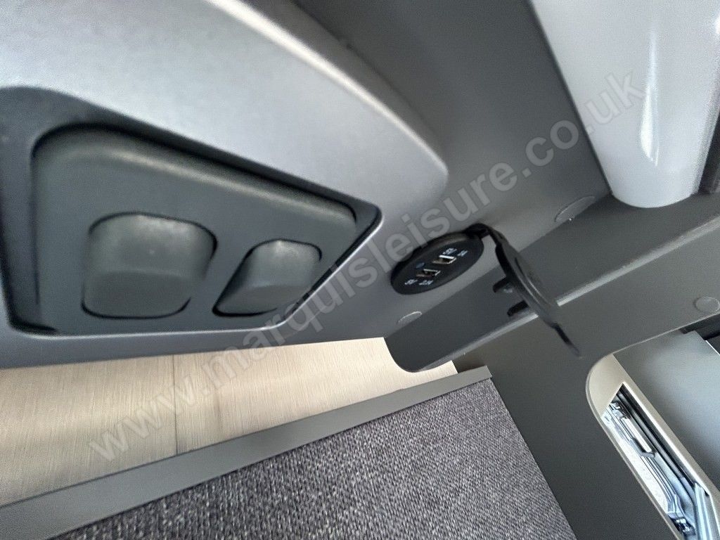 2025 Auto-Trail F-LINE F70