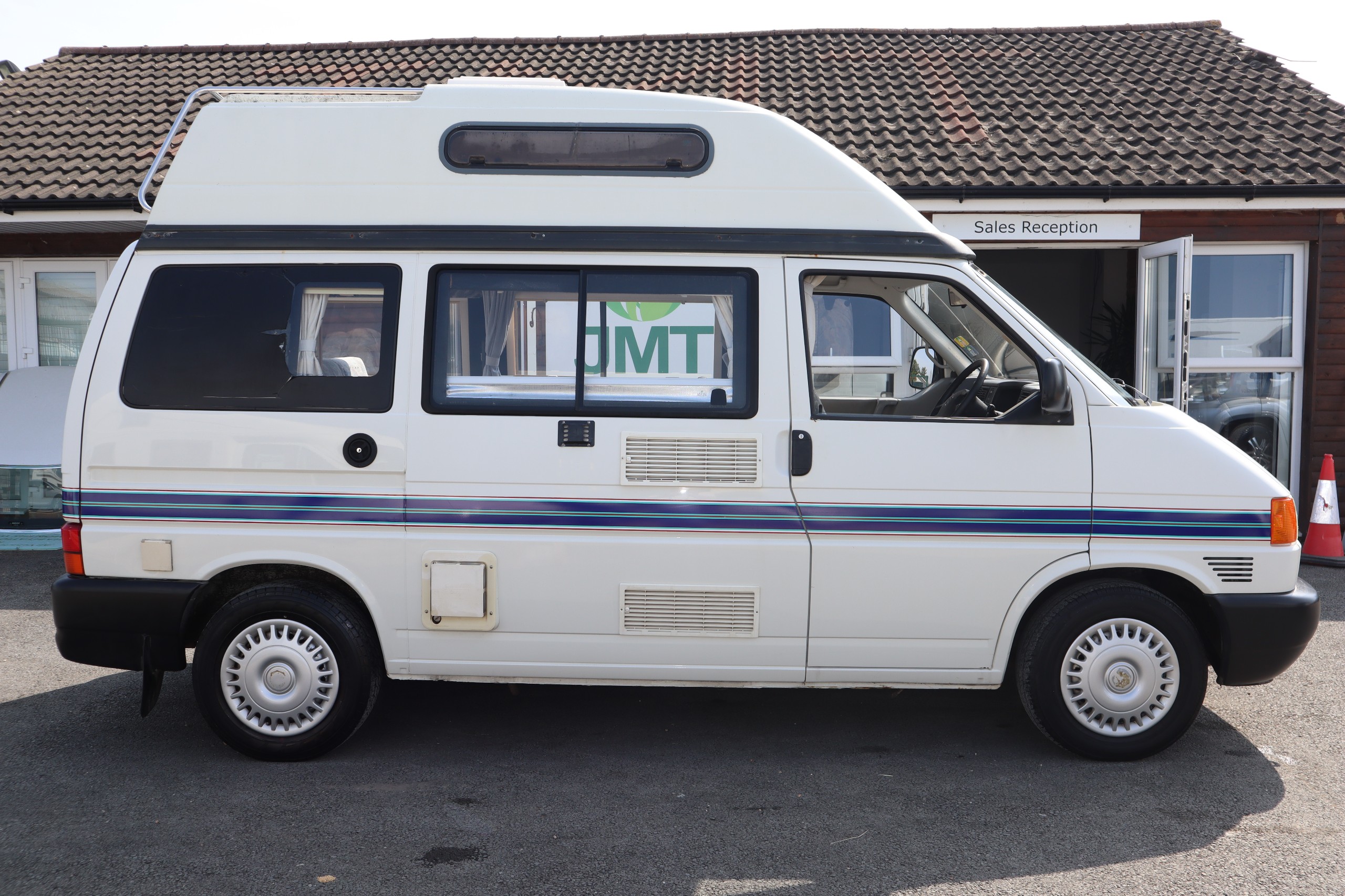 1999 Auto-Sleepers Trident VW T4 AutoSleeper Trident, 2+ , 4 Belts, MOT, 12 Months Warranty, Habitation Service