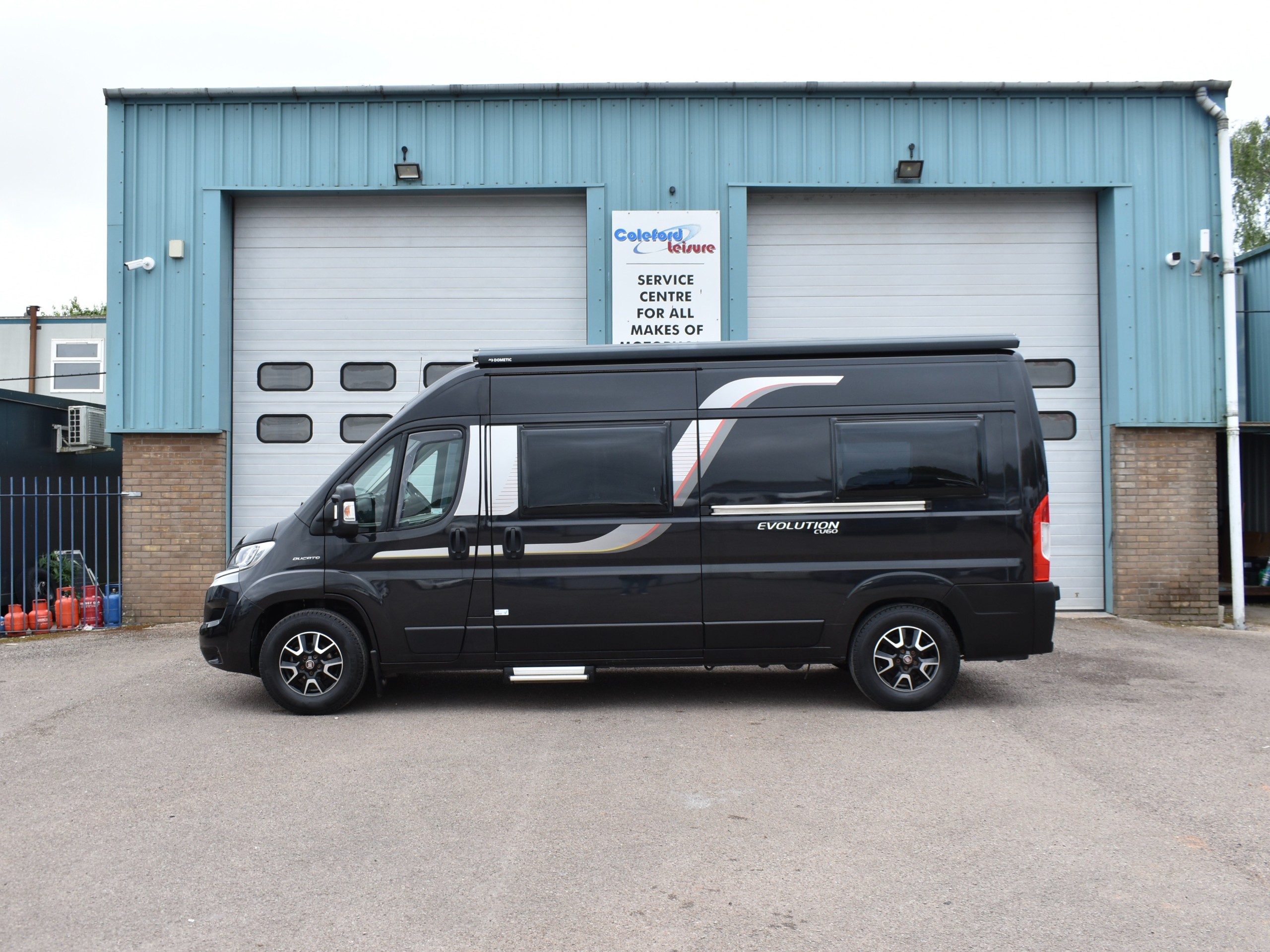 Elddis Autoquest Cv60