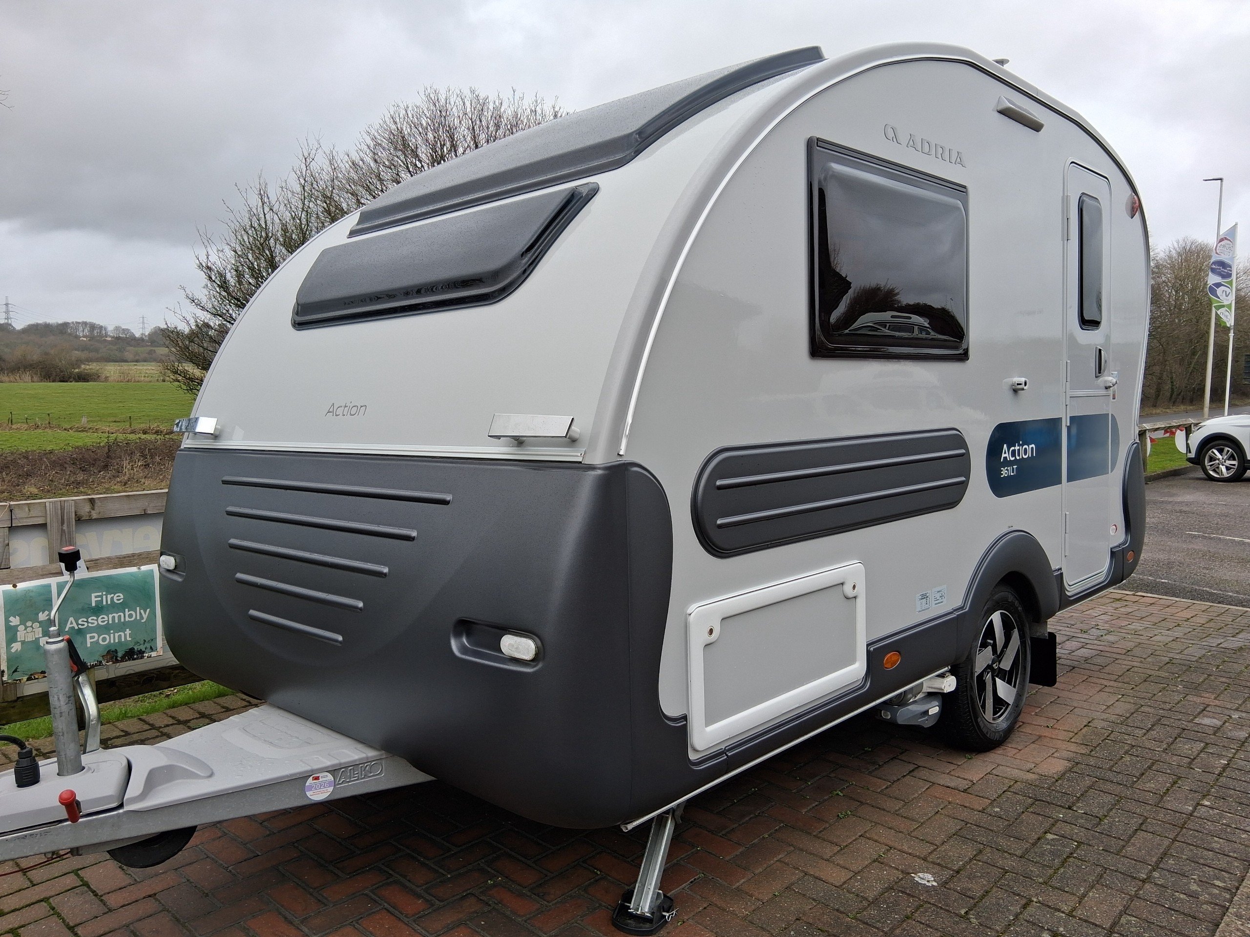 Exterior - Front