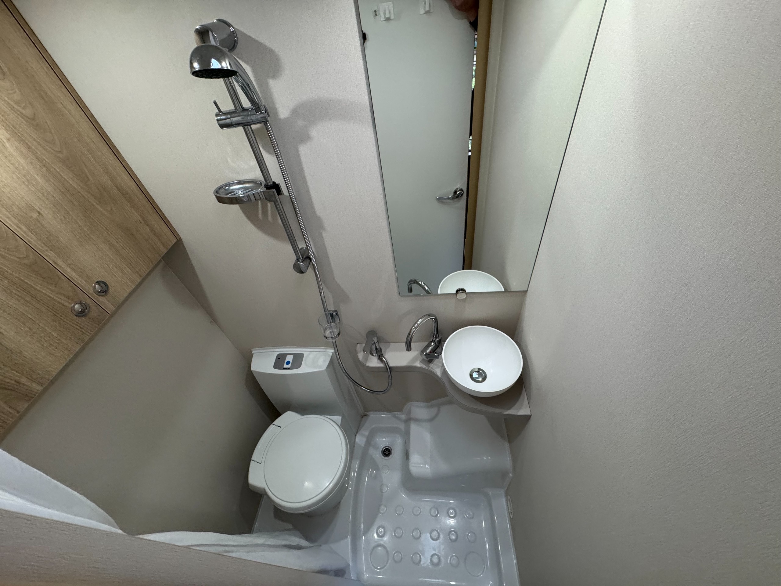 2018 Elddis Autoquest 195