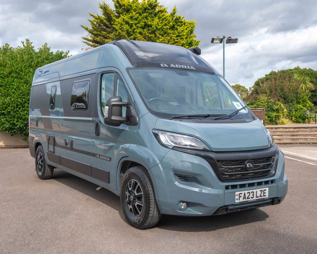 Adria Twin Supreme 600 SPB