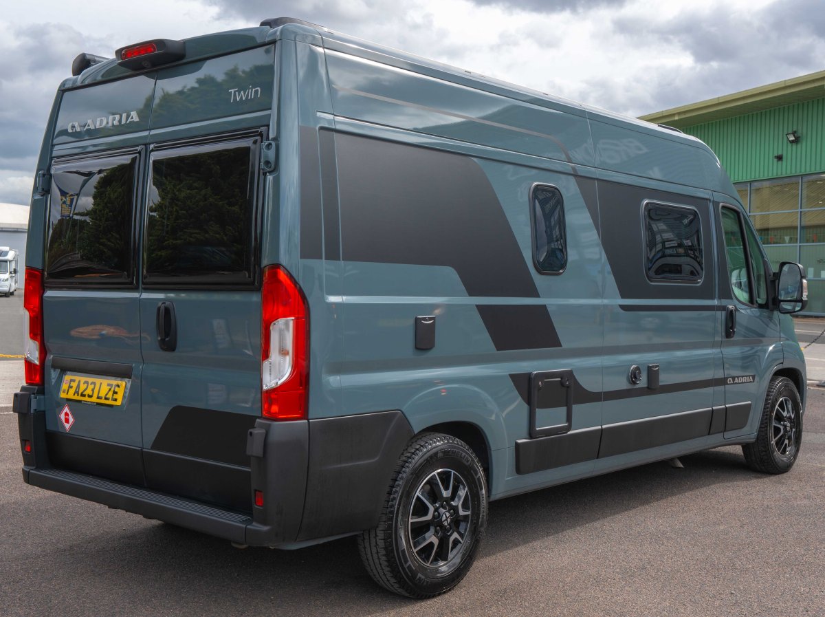 2023 Adria Twin Supreme 600 SPB 140BHP