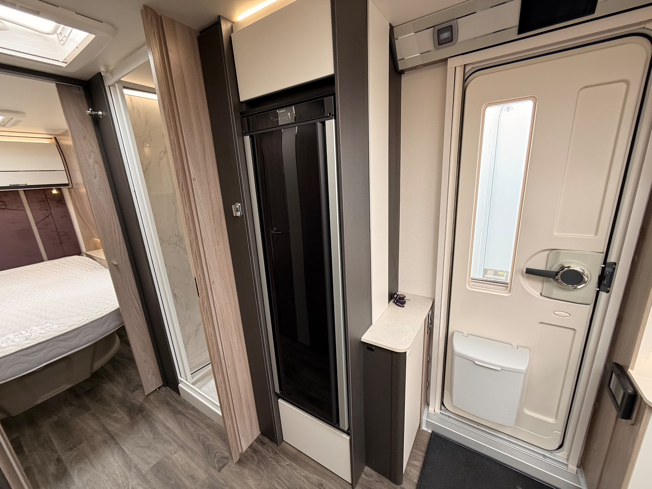 2024 Swift Elegance 760 GRANDE WITH E&P SELF LEVELLING