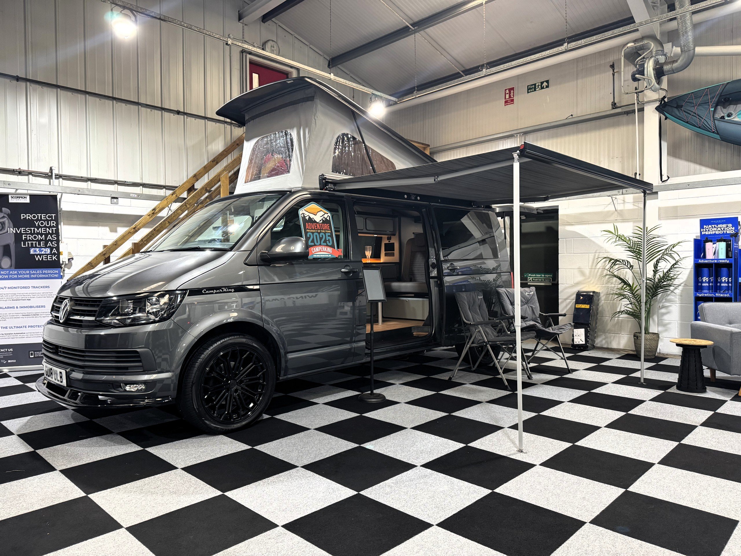 2018 Volkswagen Transporter Camper King LWB Monte Carlo DSG - Exterior - Front