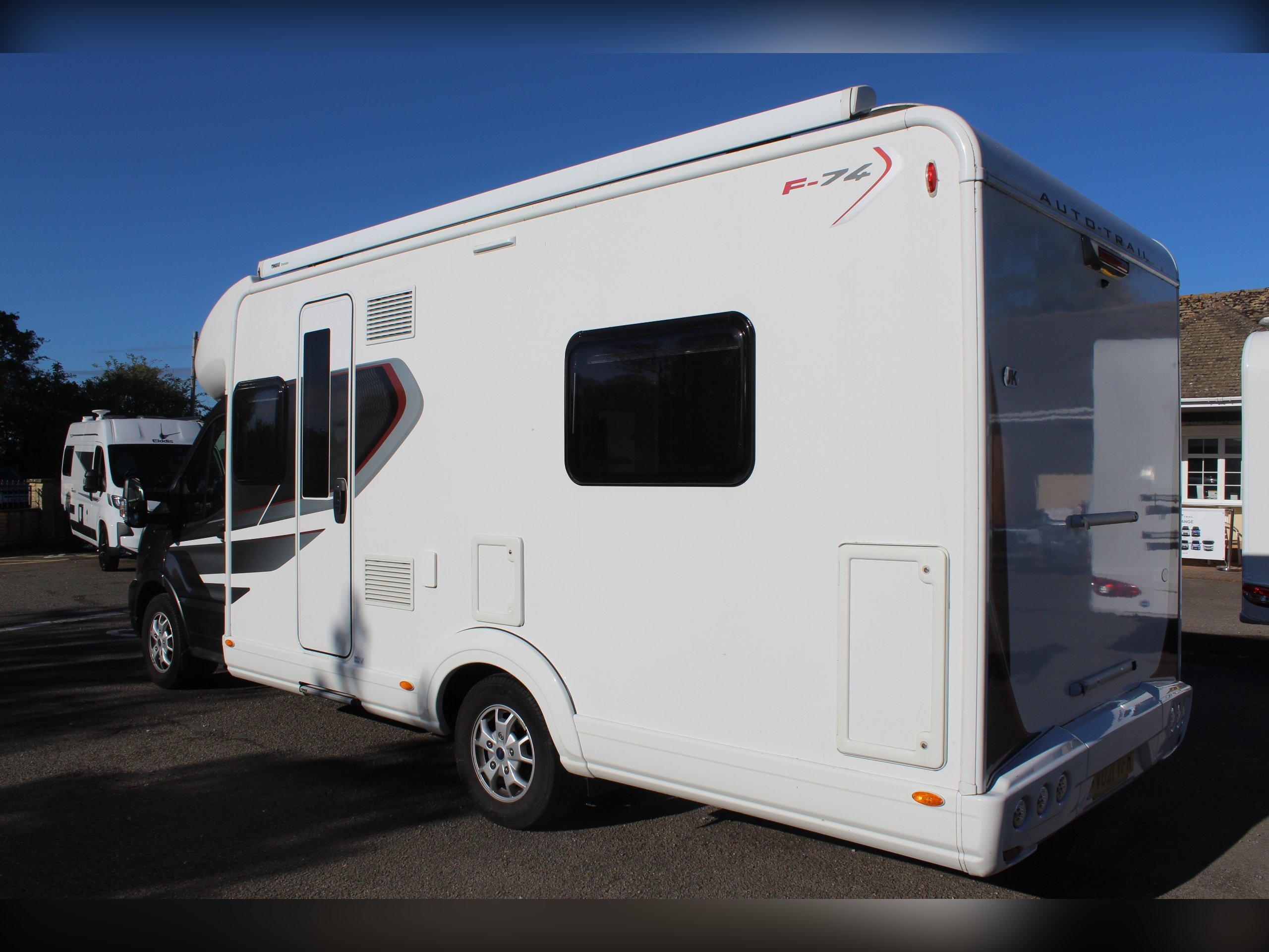 Exterior - Rear