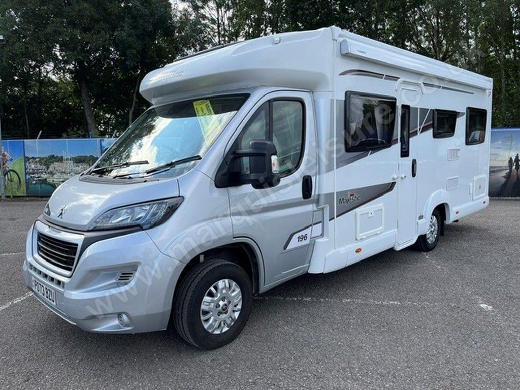 ELDDIS MAJESTIC 196 - Exterior - Front