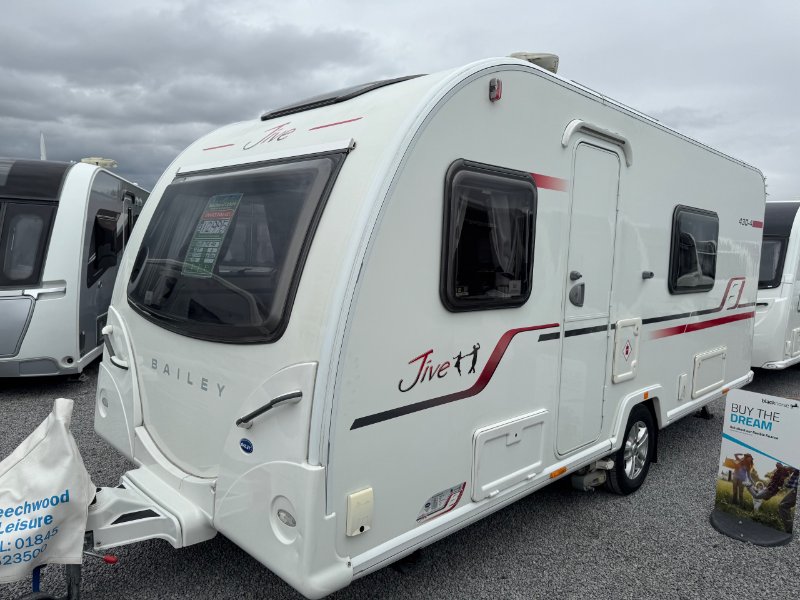 Exterior - Front