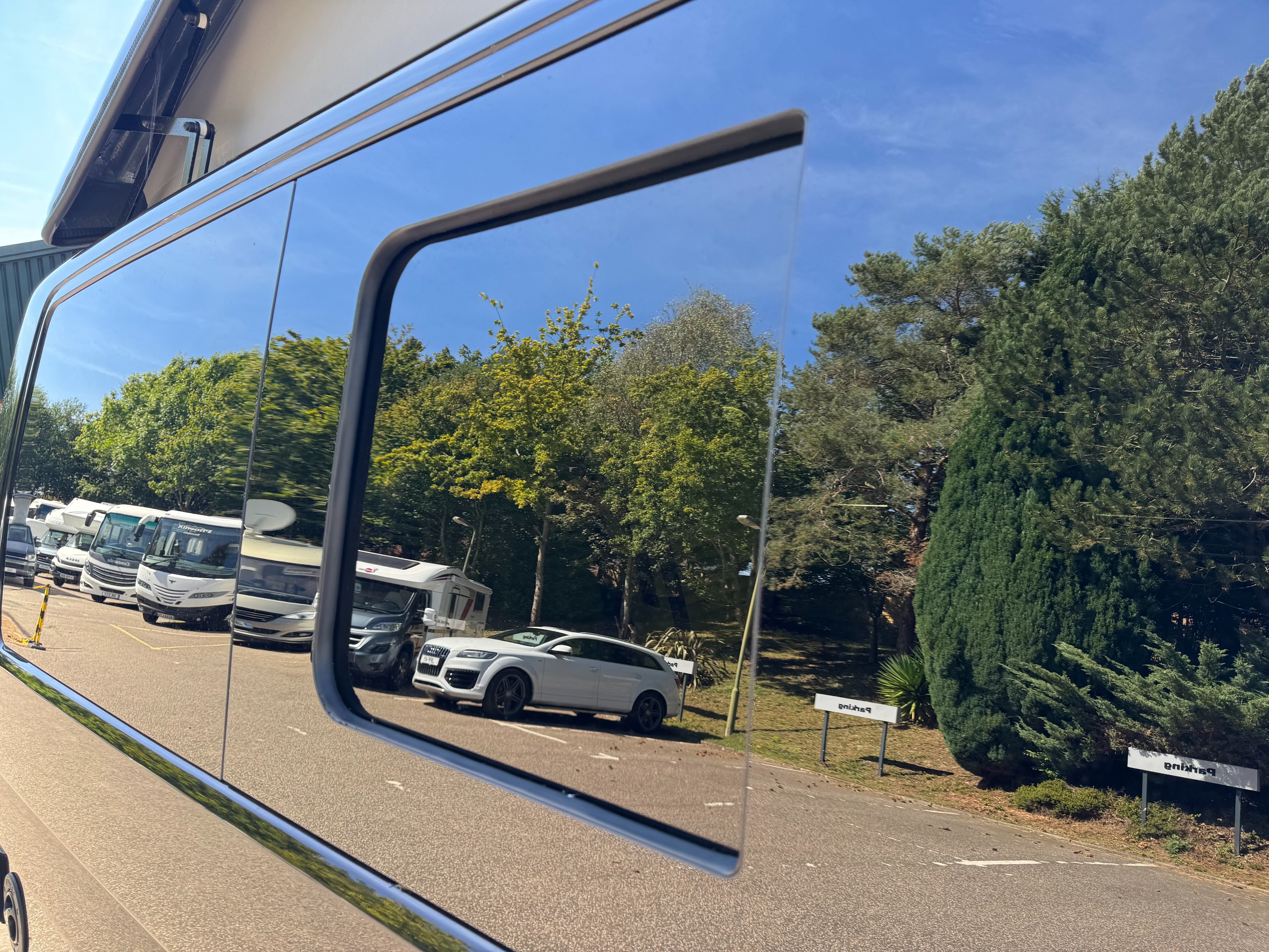 2021 Volkswagen Transporter Camper King SWB Monte Carlo