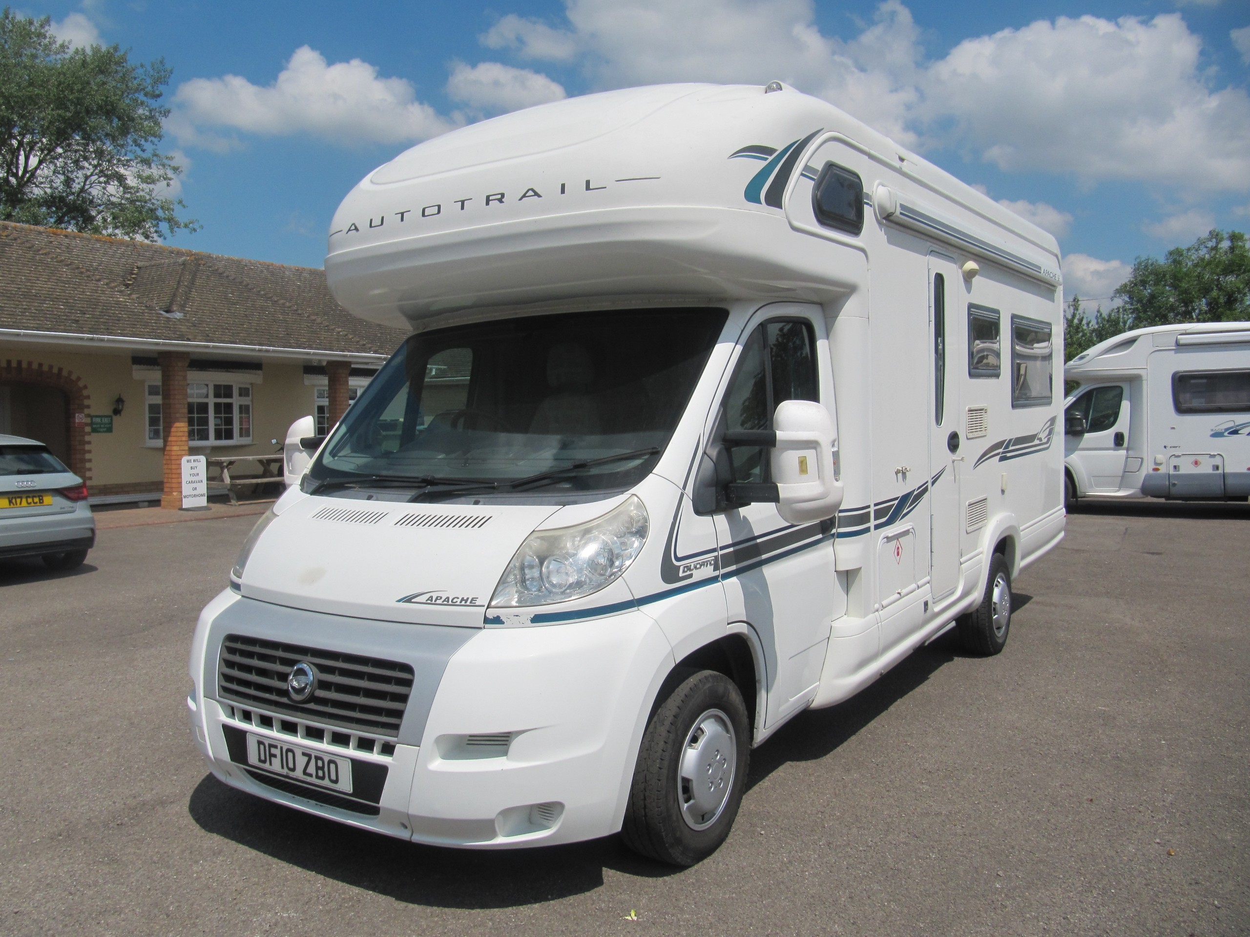 Auto-Trail Apache 634 - Photo 1