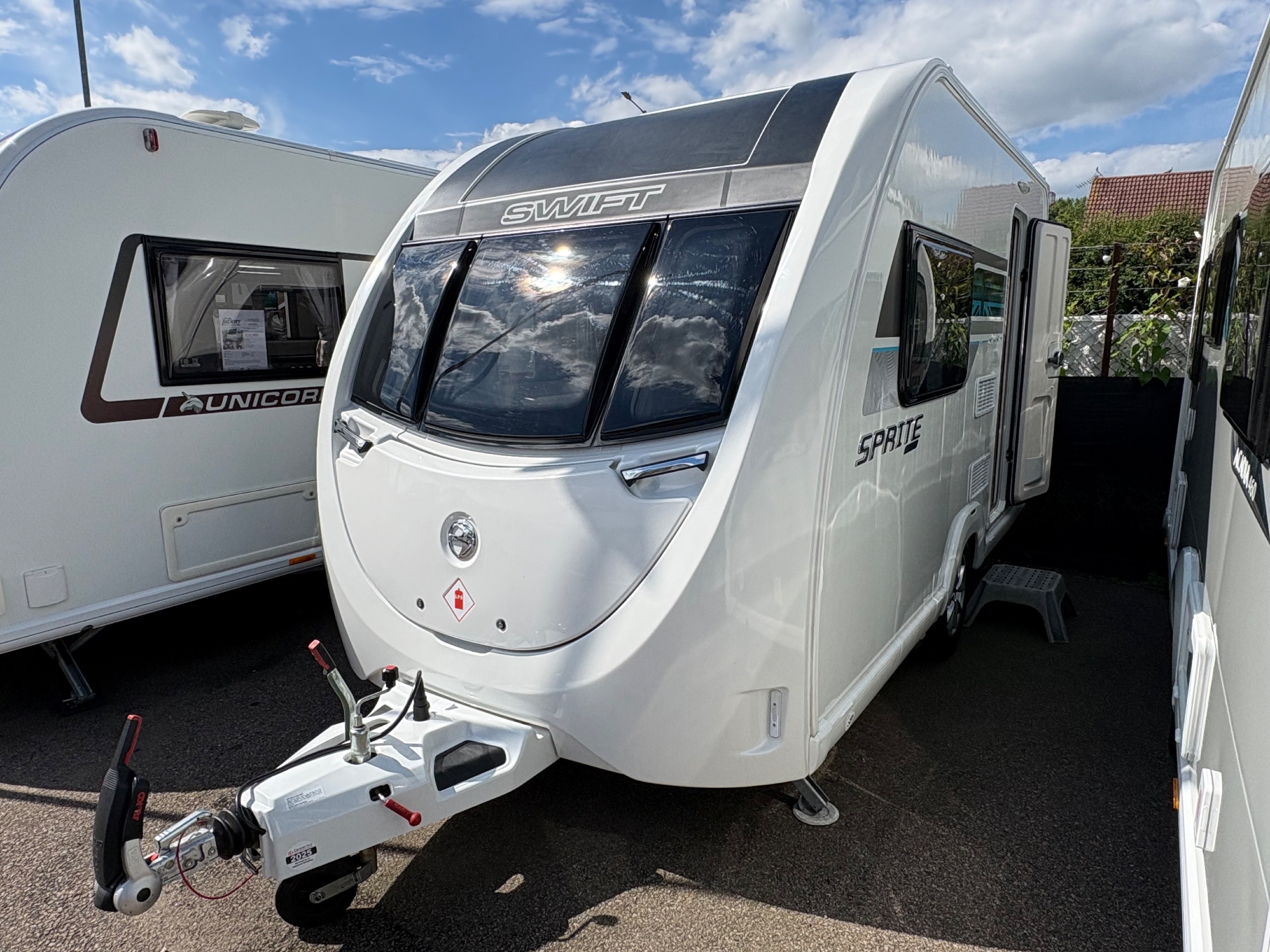 Swift Sprite Compact