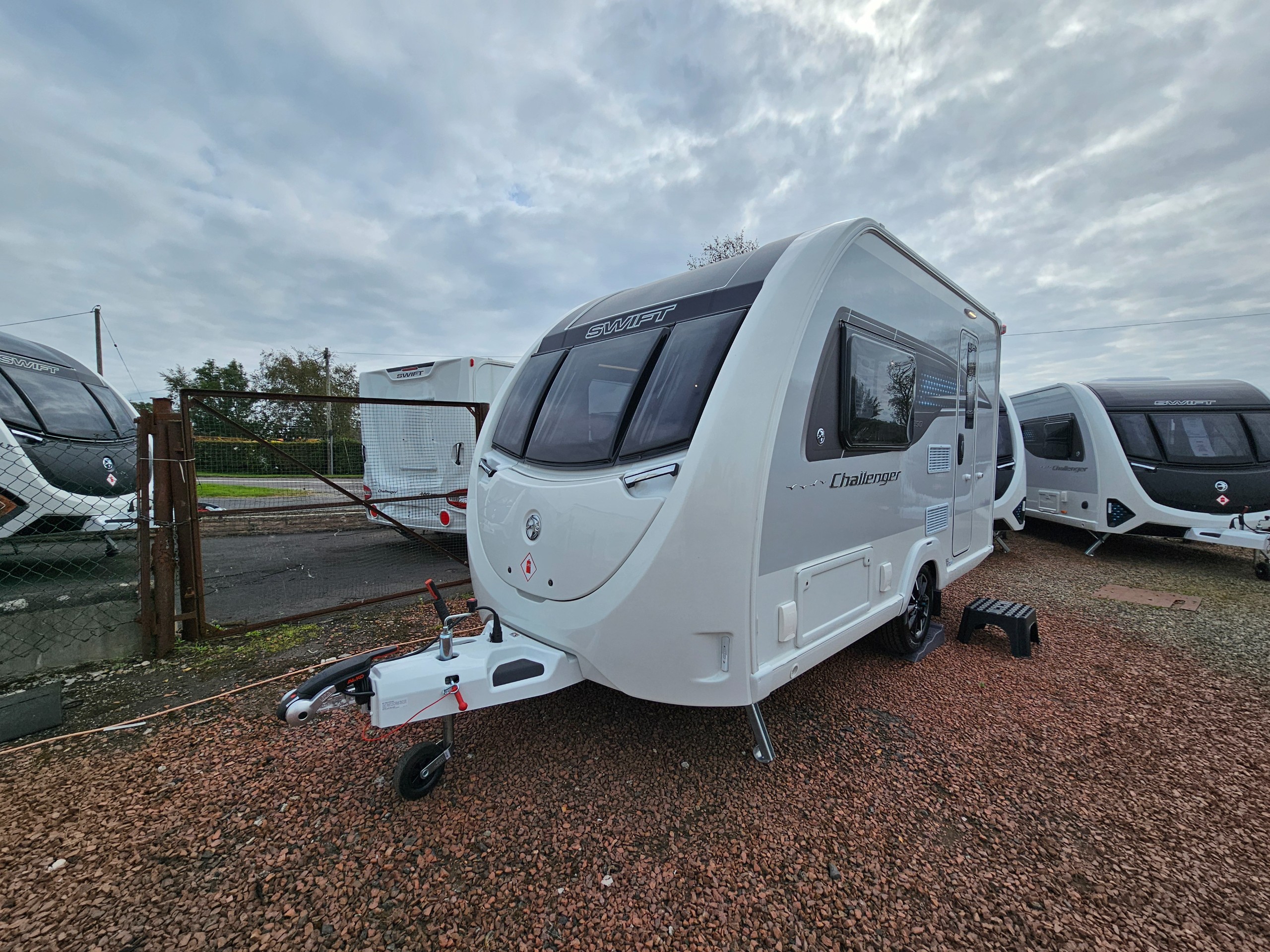 2027 Swift Challenger 390