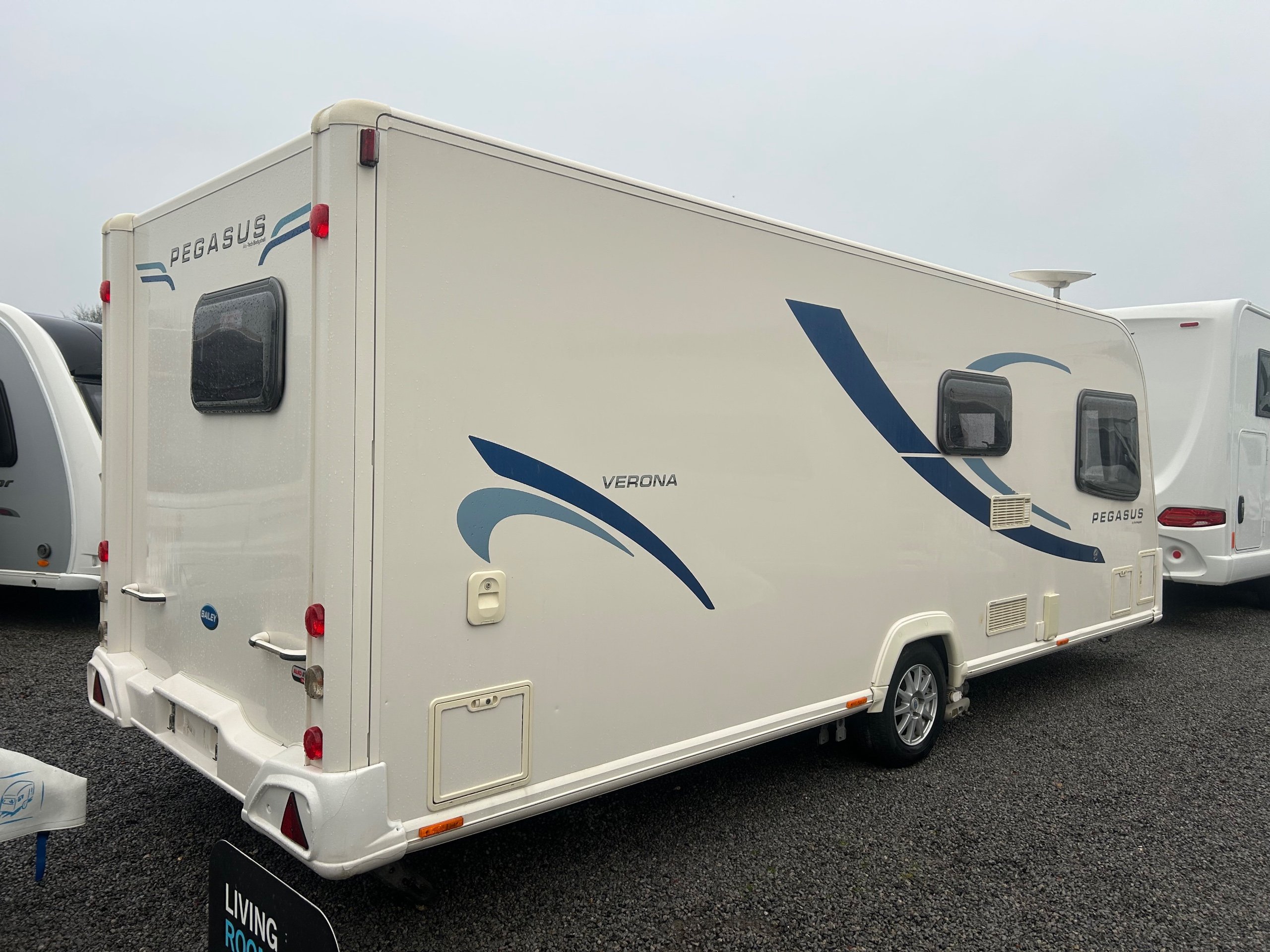 Exterior - Rear