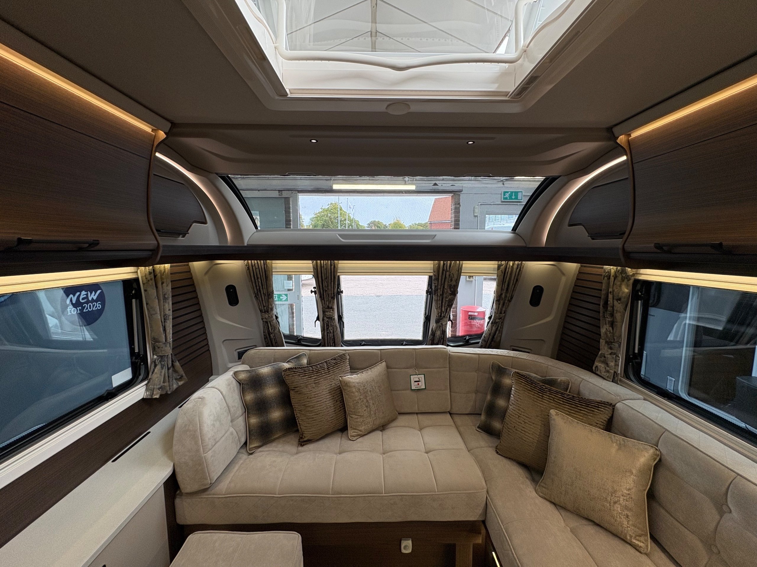 Coachman Lusso 2