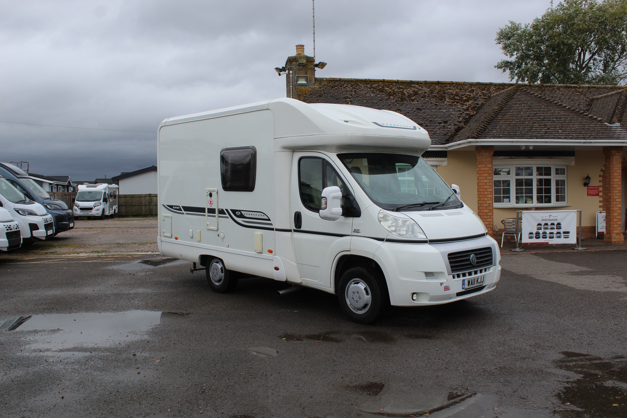 2011 Bessacarr E410