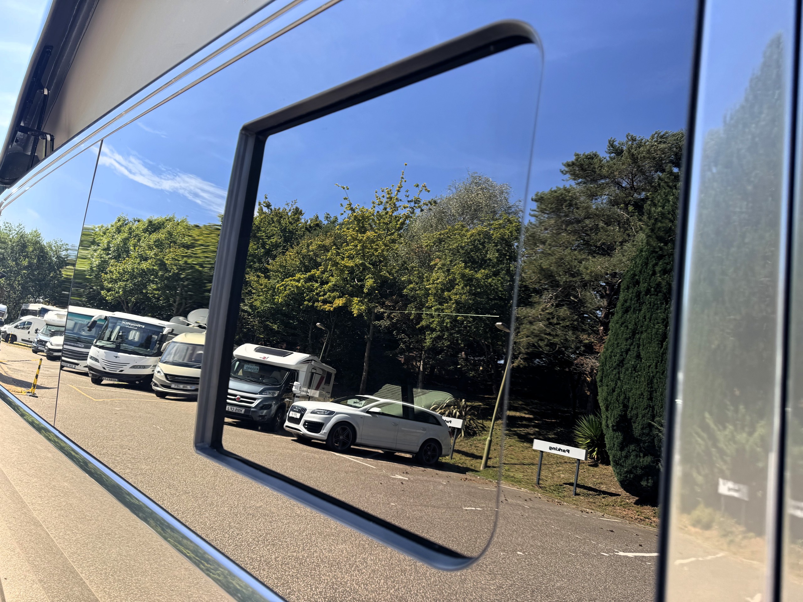 2018 Volkswagen Transporter Camper King LWB Monte Carlo DSG