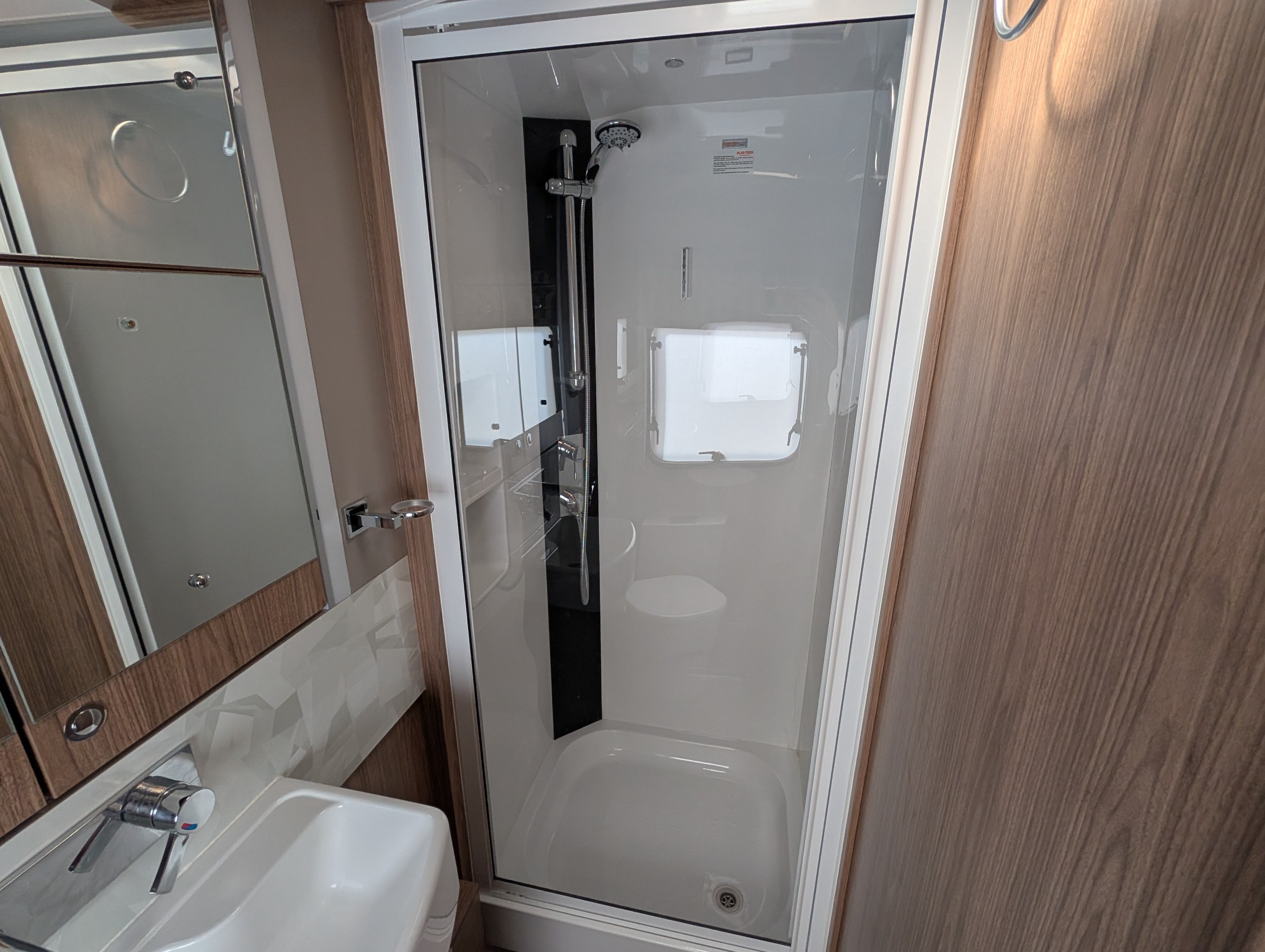 2019 Coachman VIP 575
