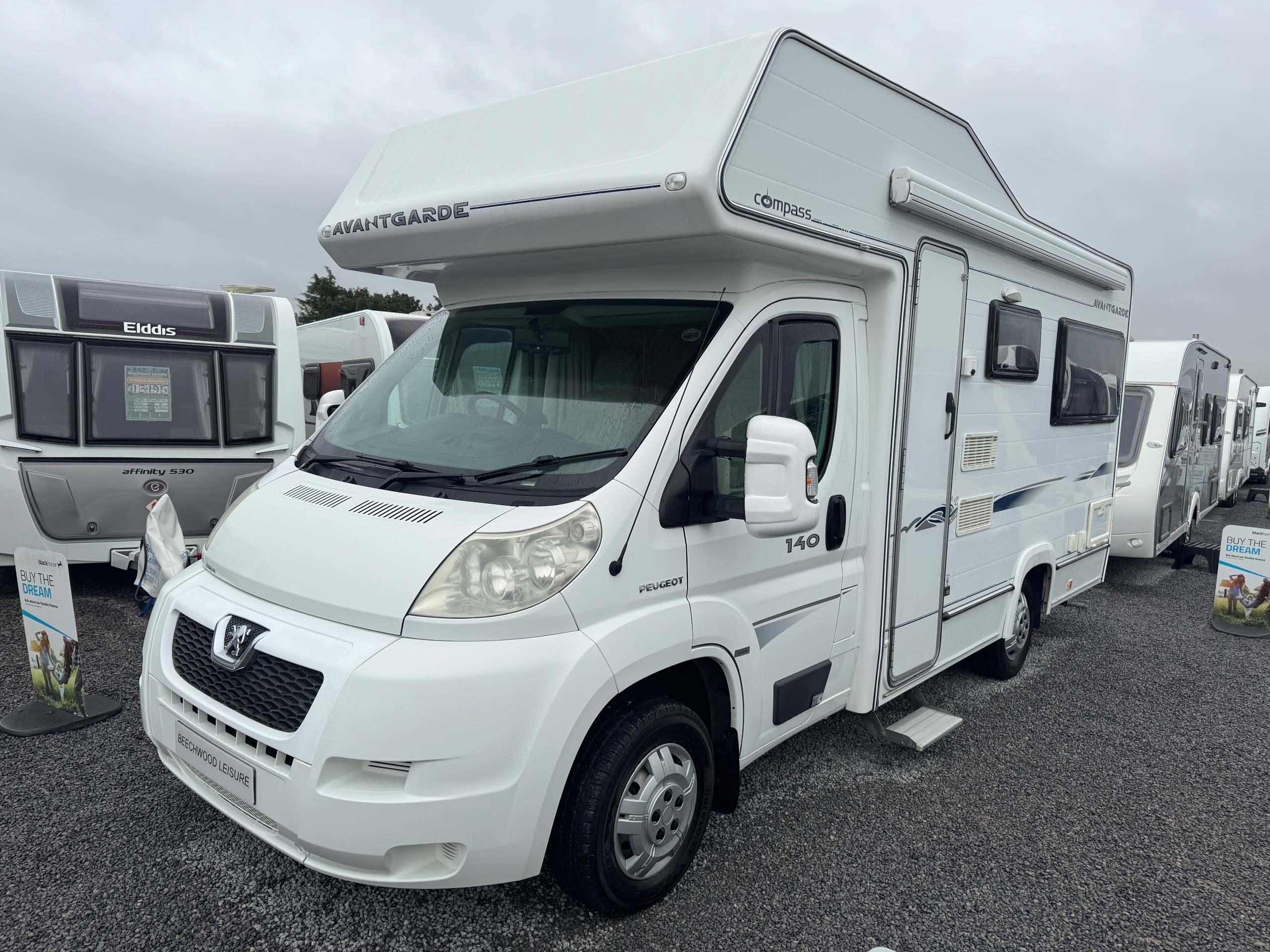 2008 Compass Avantgarde 140 PEUGEOT BOXER 2.2 HDi 333 Chassis Cab 2dr Diesel Manual FWD L2 (208 g/km, 100 bhp)