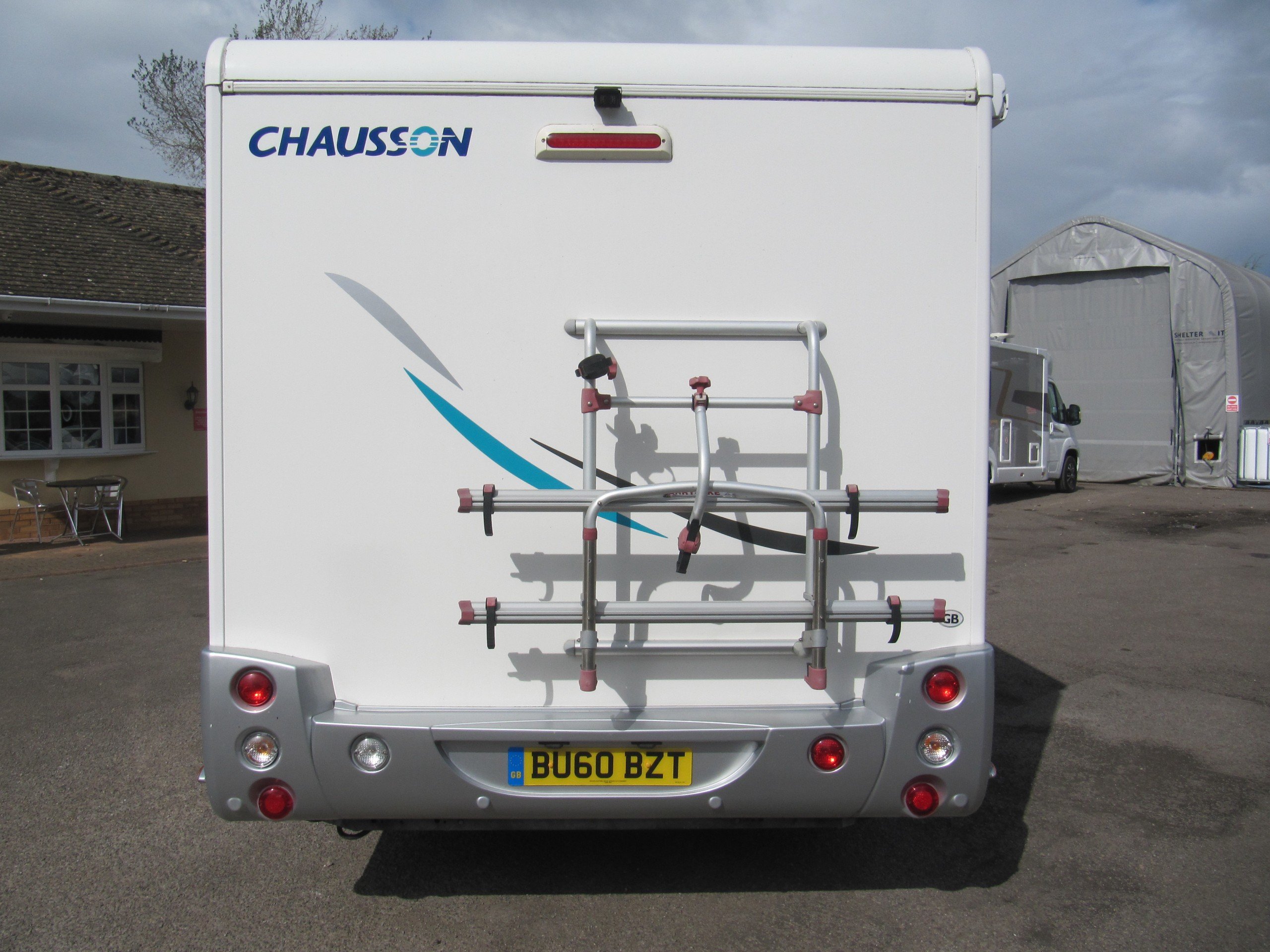 Exterior - Rear