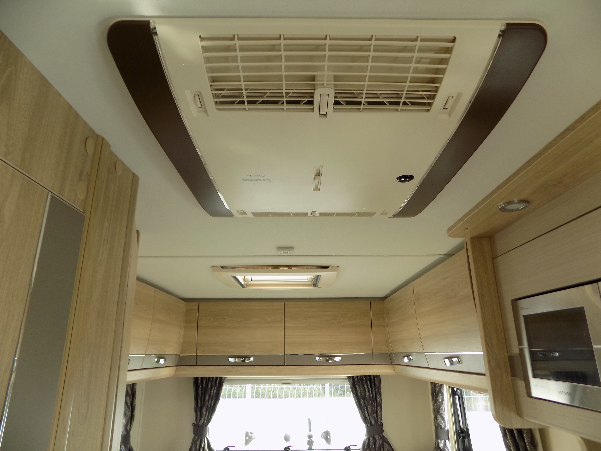2018 Elddis Autoquest 195