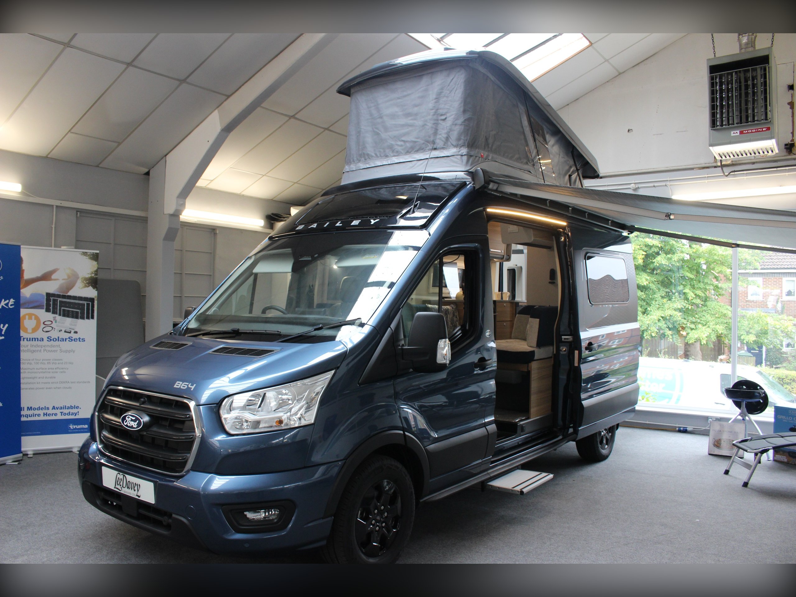 2026 Bailey Endeavour B64 4-Berth Automatic Pop-Top Motorhome - Exterior - Front