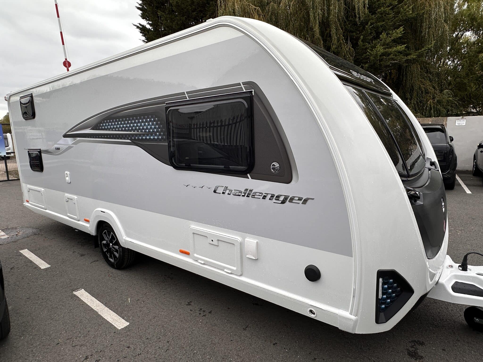 Exterior - Rear