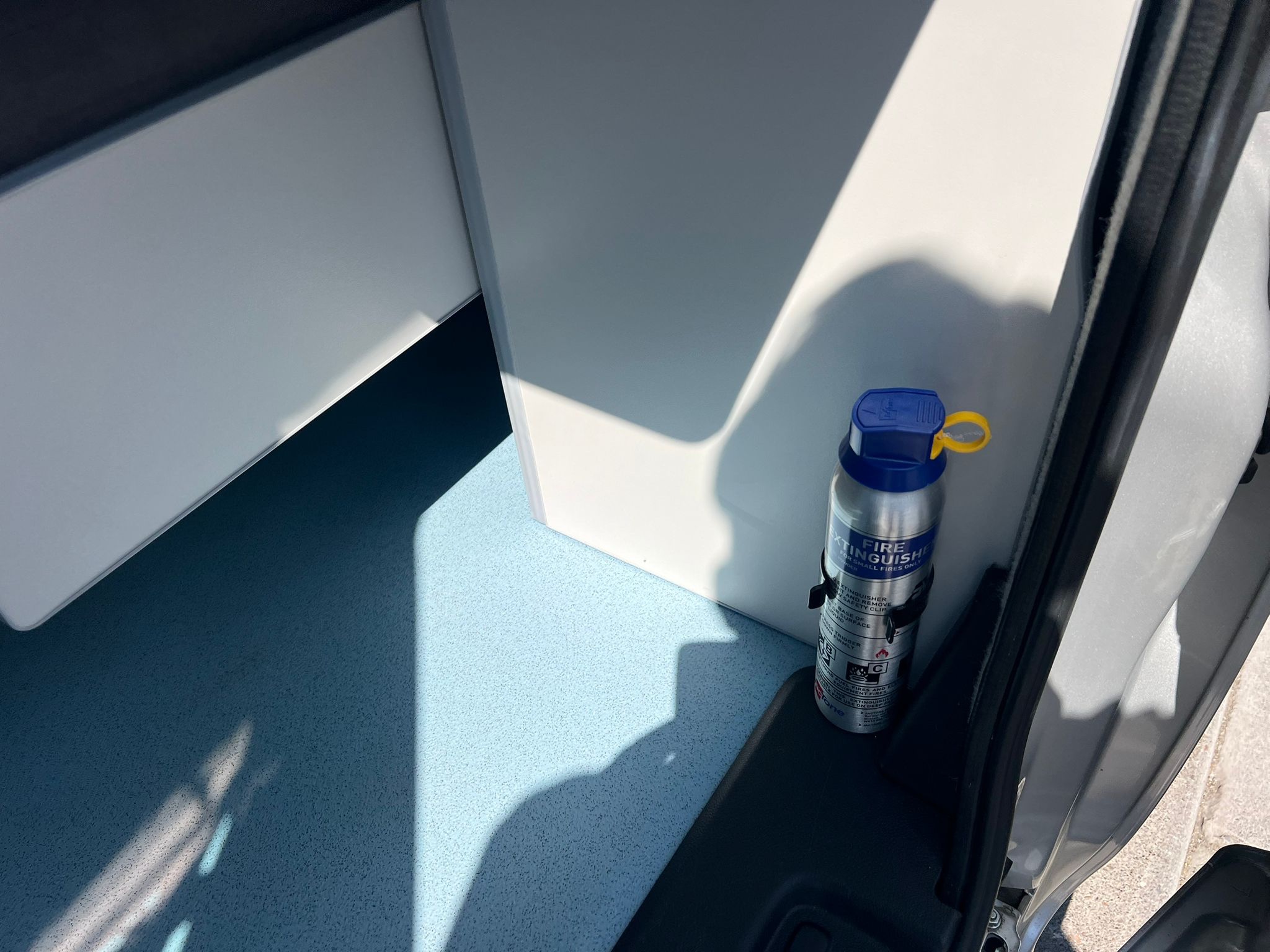 2012 Nissan NV200 1.6 Petrol Automatic Camper Elevating Roof, L shape Pull Out Bed on Runners with Porta Loo