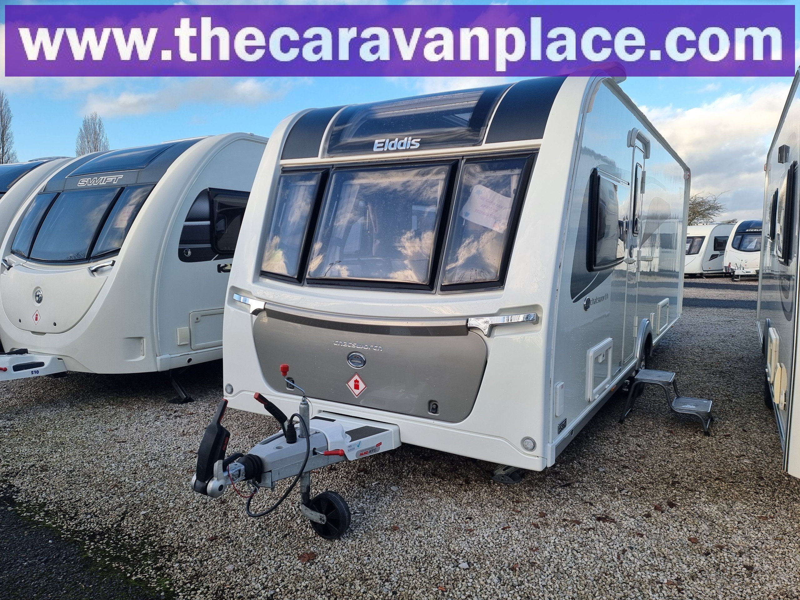 2022 Elddis Avante 554 Chatsworth - Exterior - Front