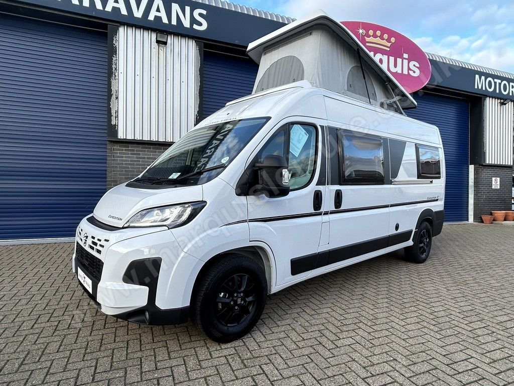 2026 Auto-Trail Expedition 67 New 4-Berth Pop-Top Motorhome
