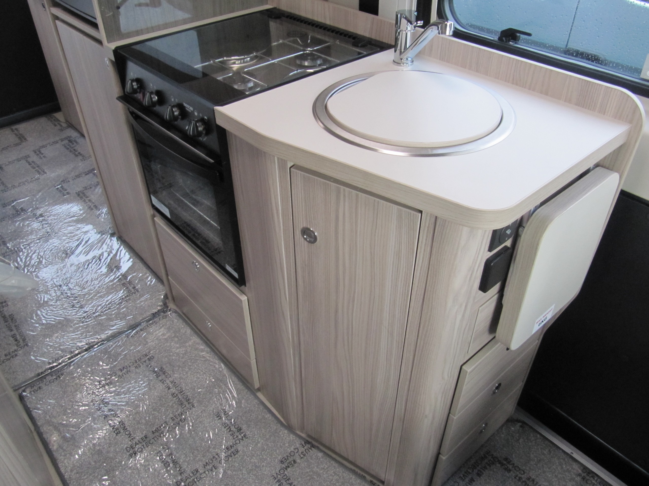 2027 Elddis Autoquest CV60 Magnum GTV
