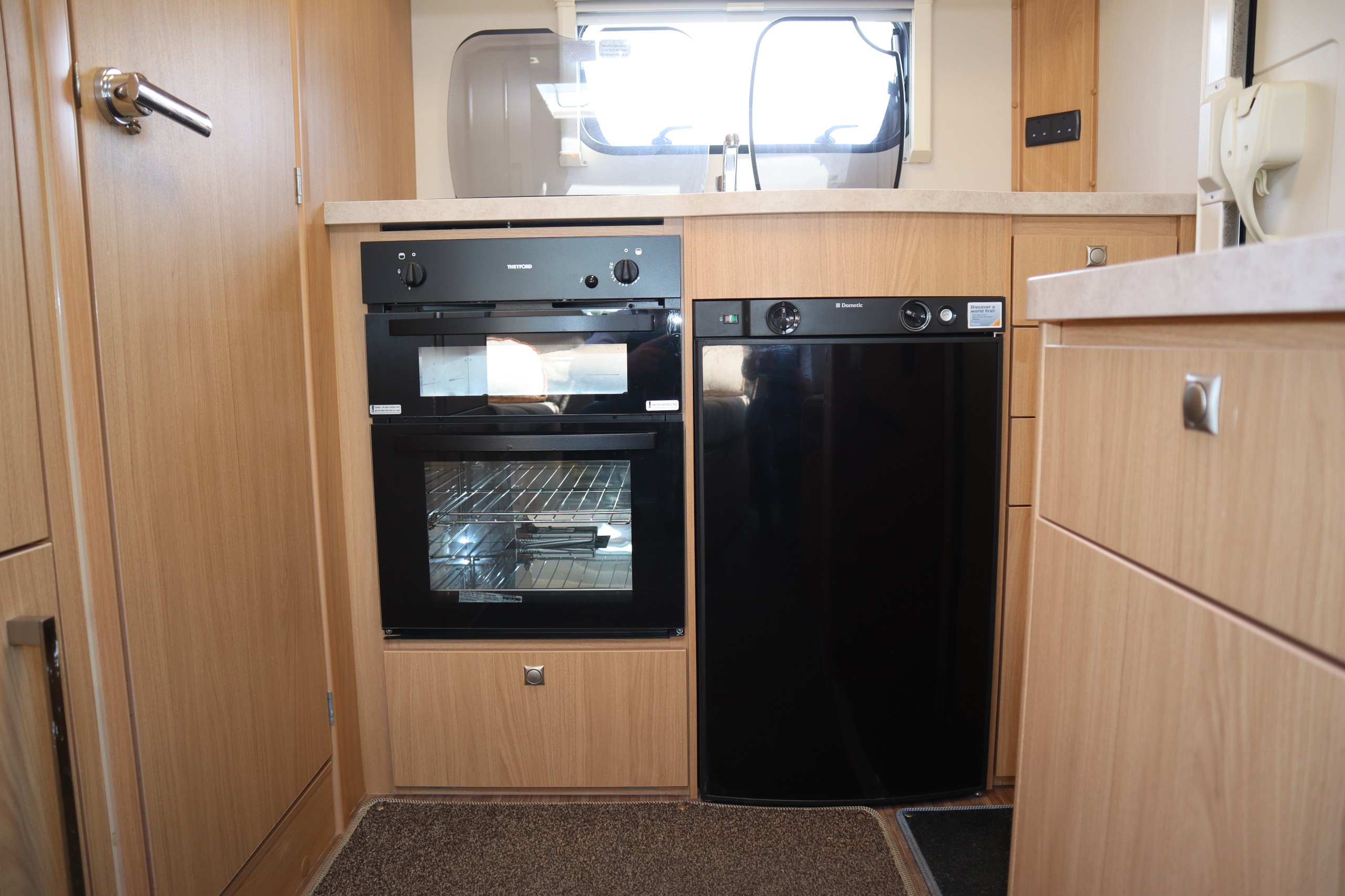 2013 Elddis Autoquest 115 Peugeot Boxer, , 2 Belts, Low Mileage, MOT, 12 Months Warranty, Habitation Service