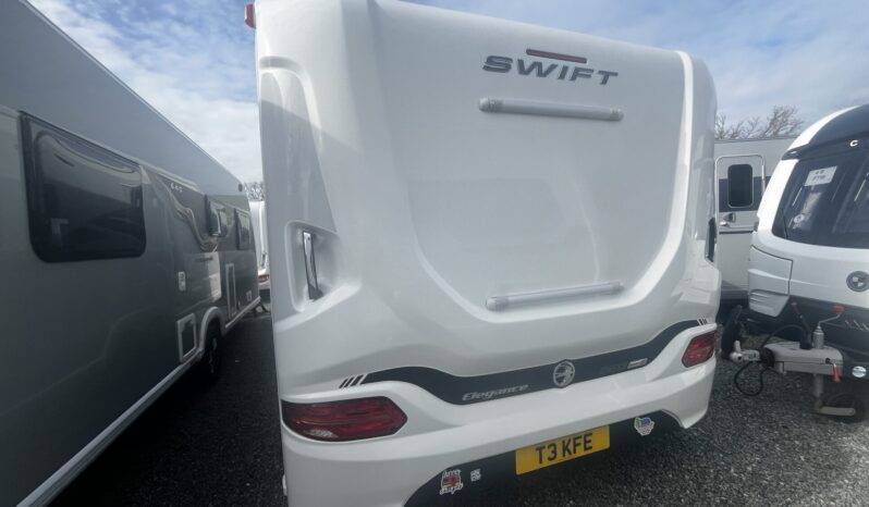 Swift Elegance - Exterior - Front