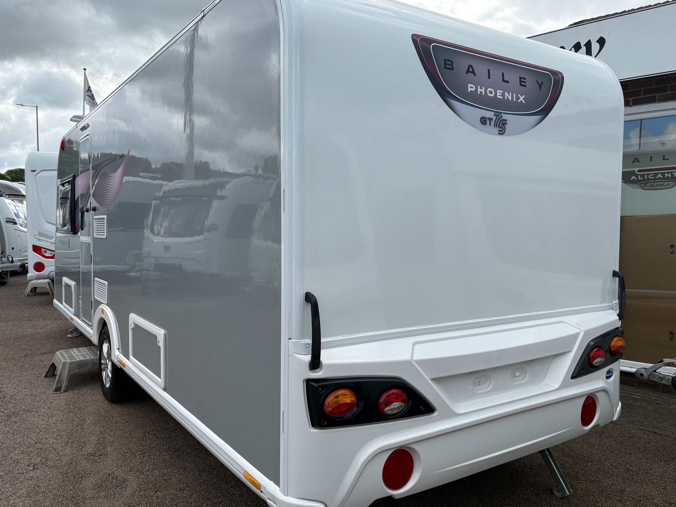 Exterior - Rear