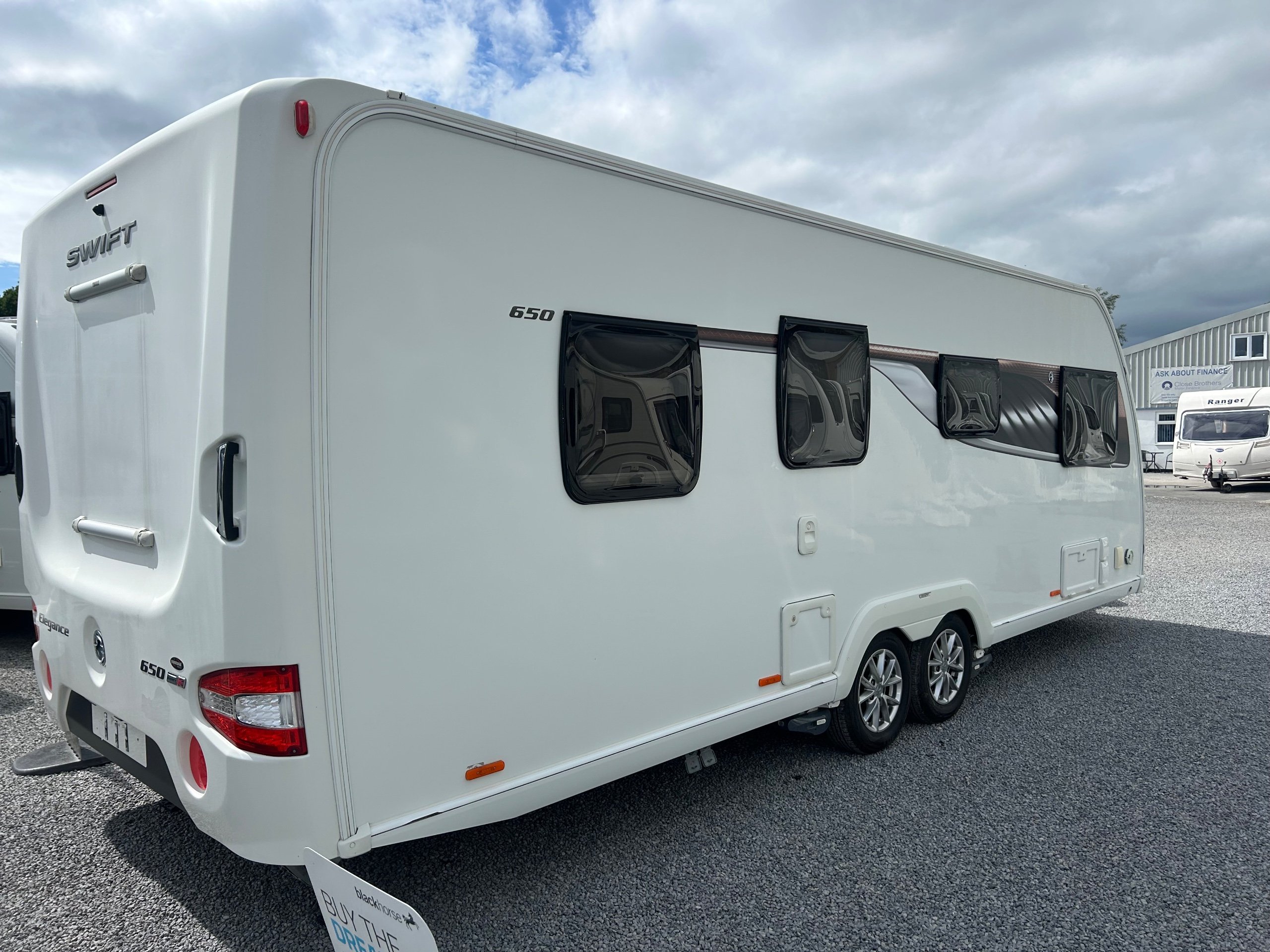 Exterior - Rear