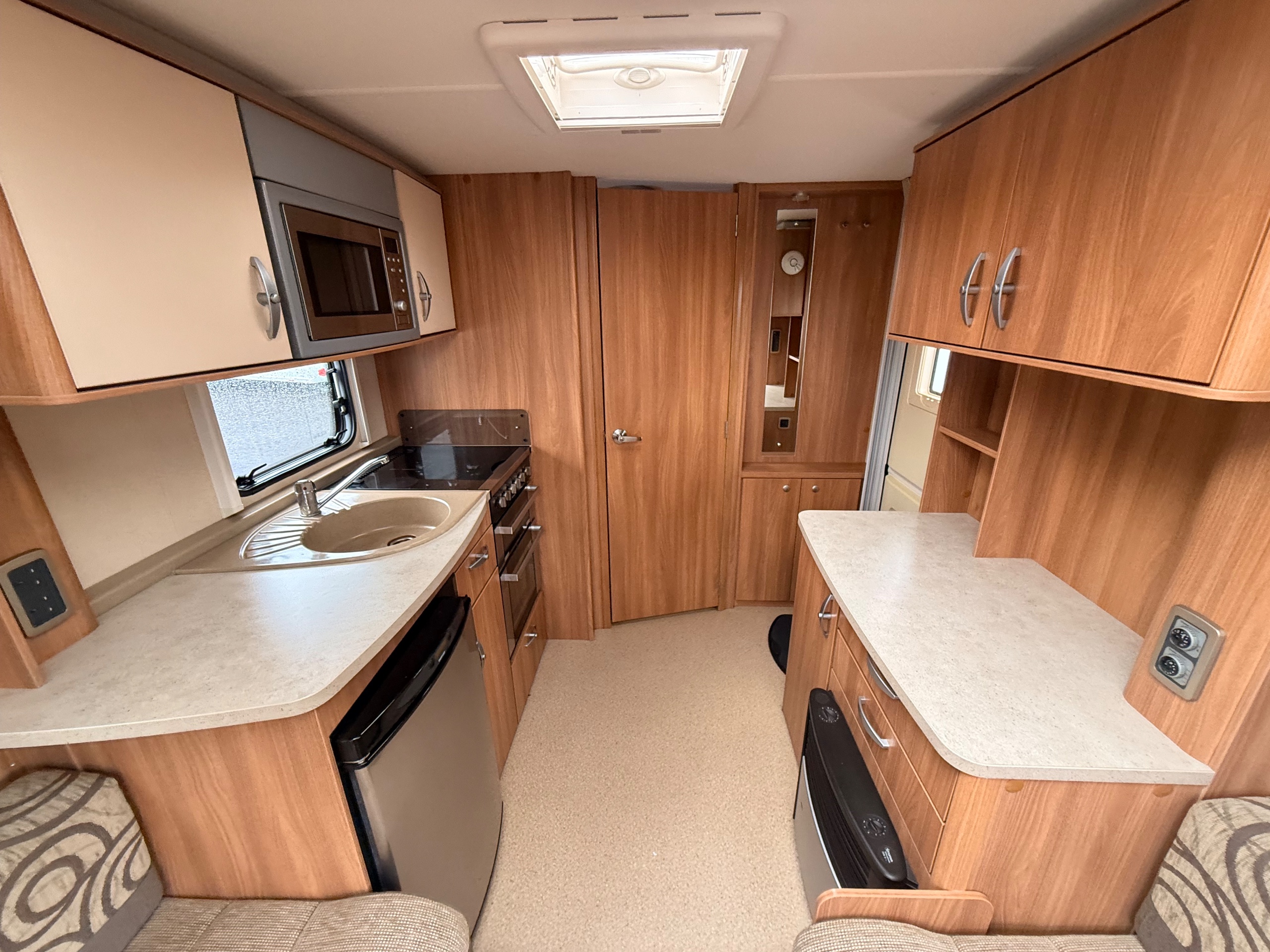 2011 Swift Challenger 480