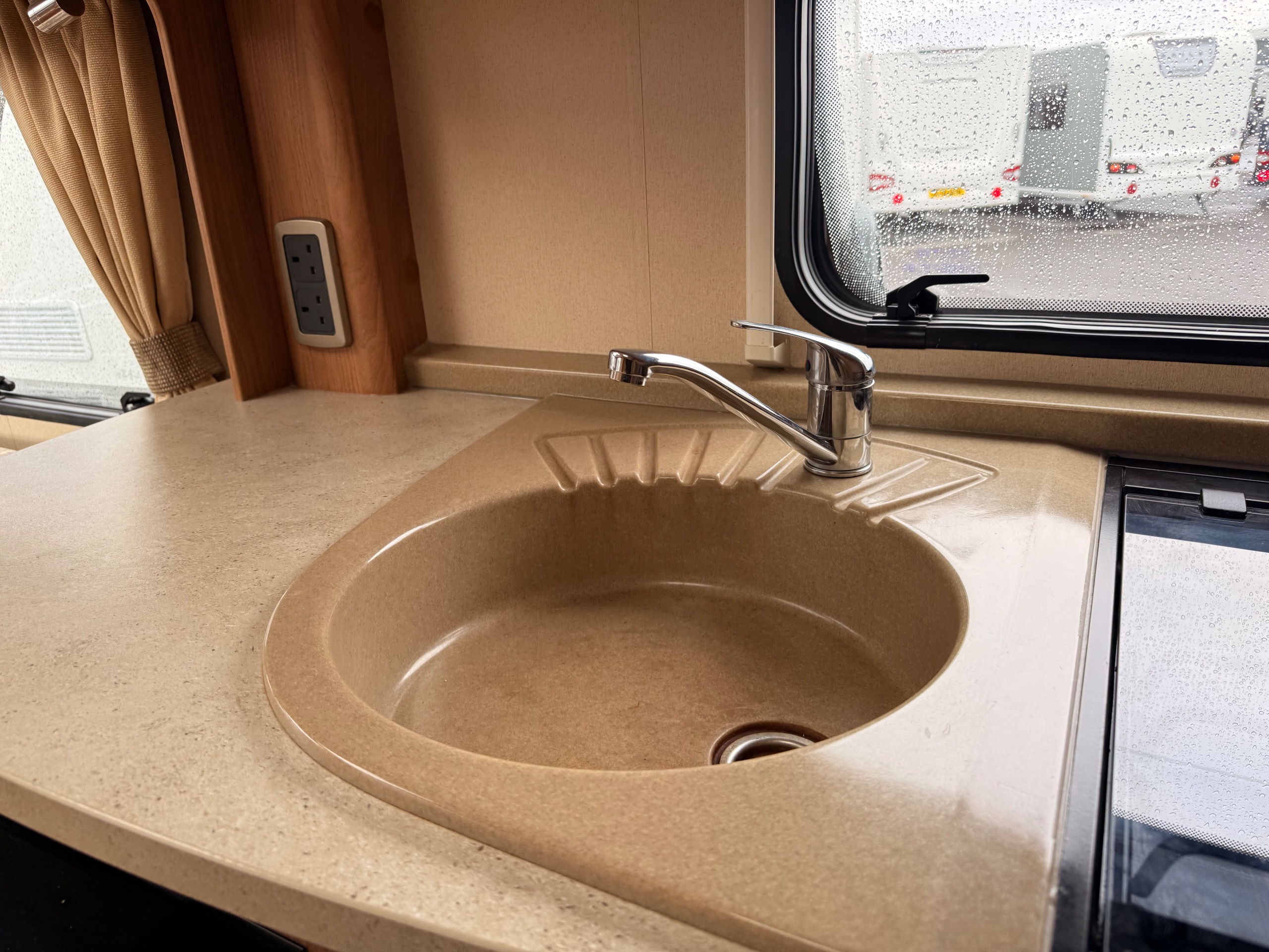 2011 Swift Challenger 480