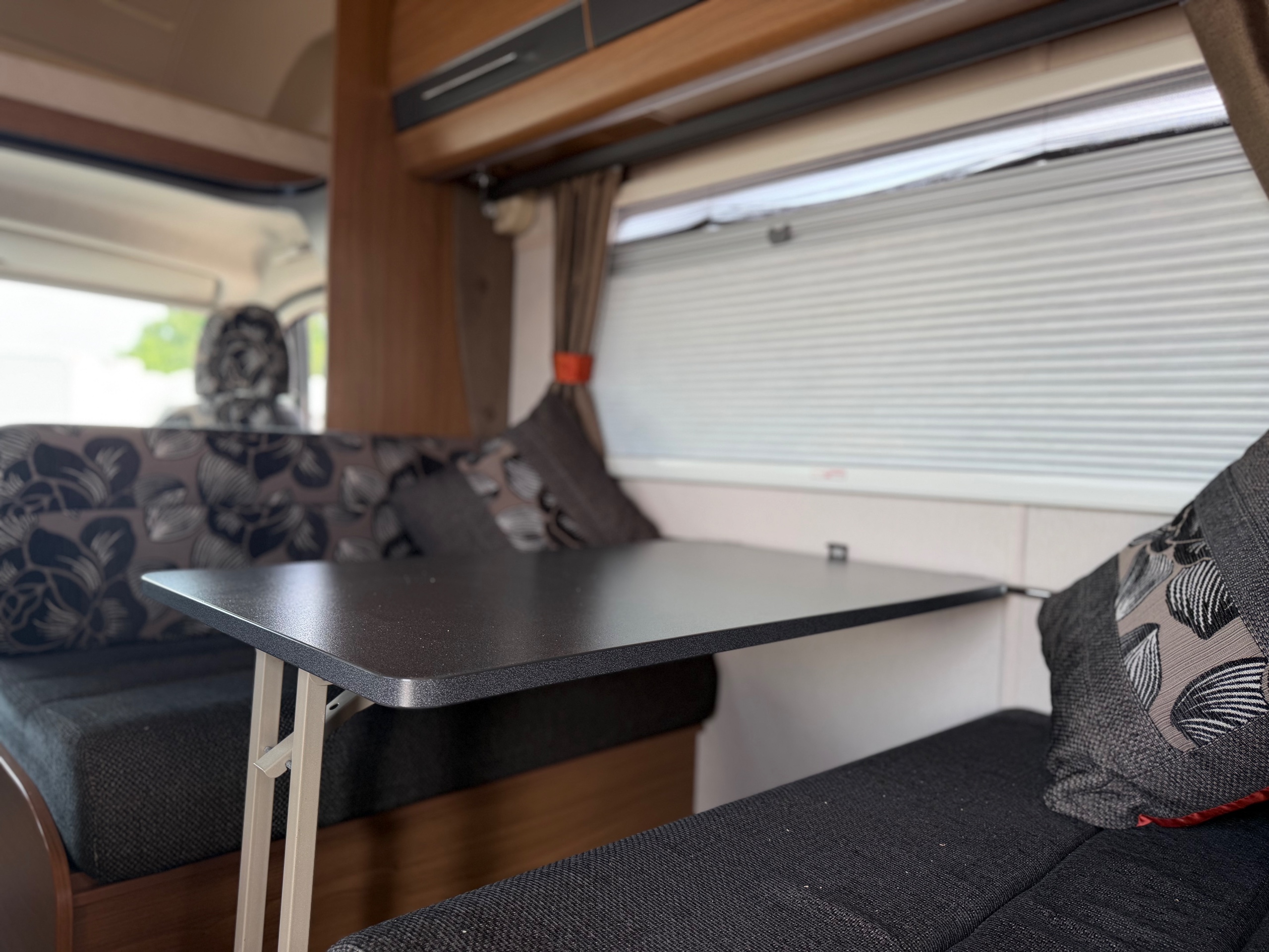Auto-Trail Apache 700