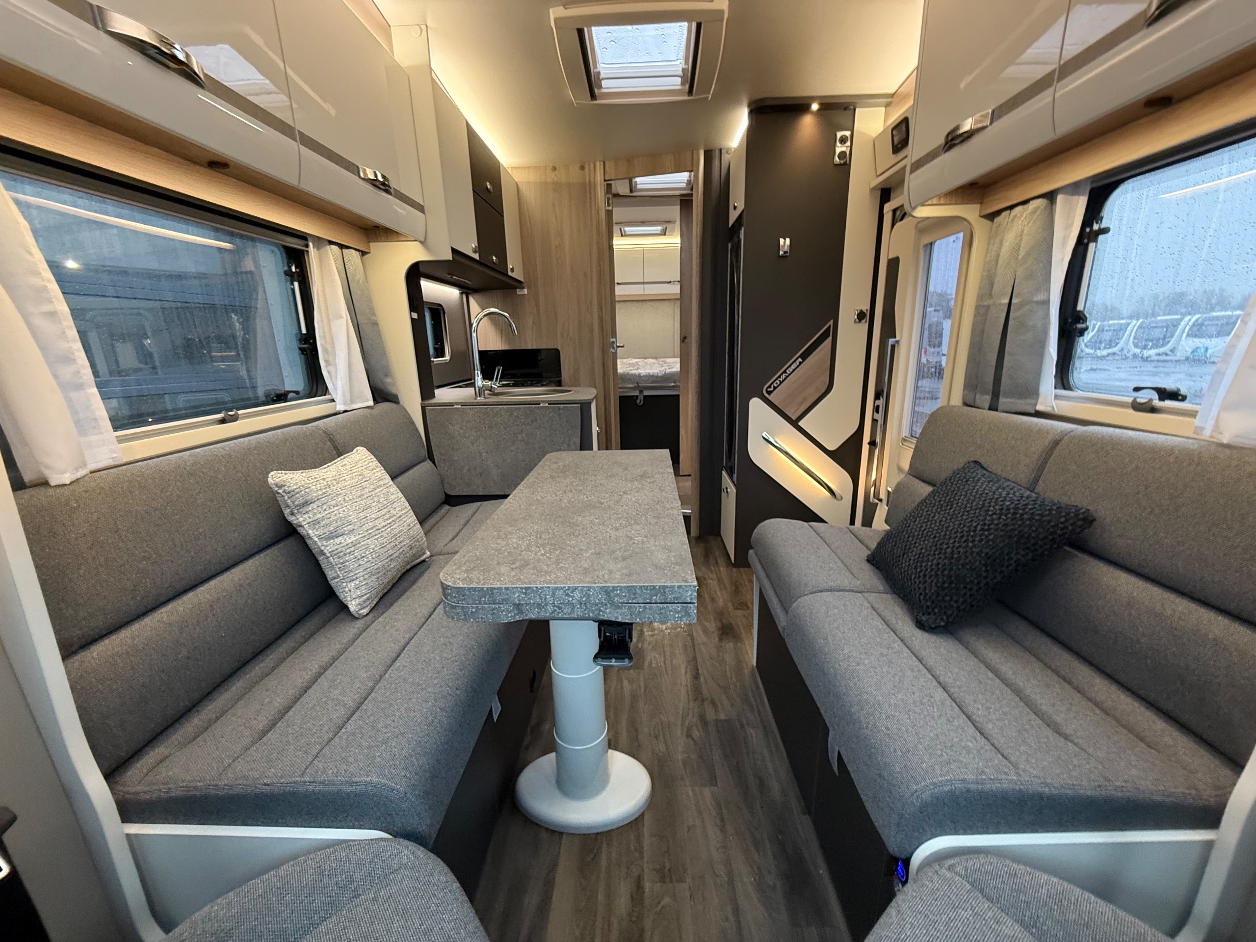 2026 Swift Voyager 594