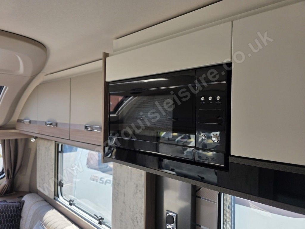 Swift CHALLENGER 480 B