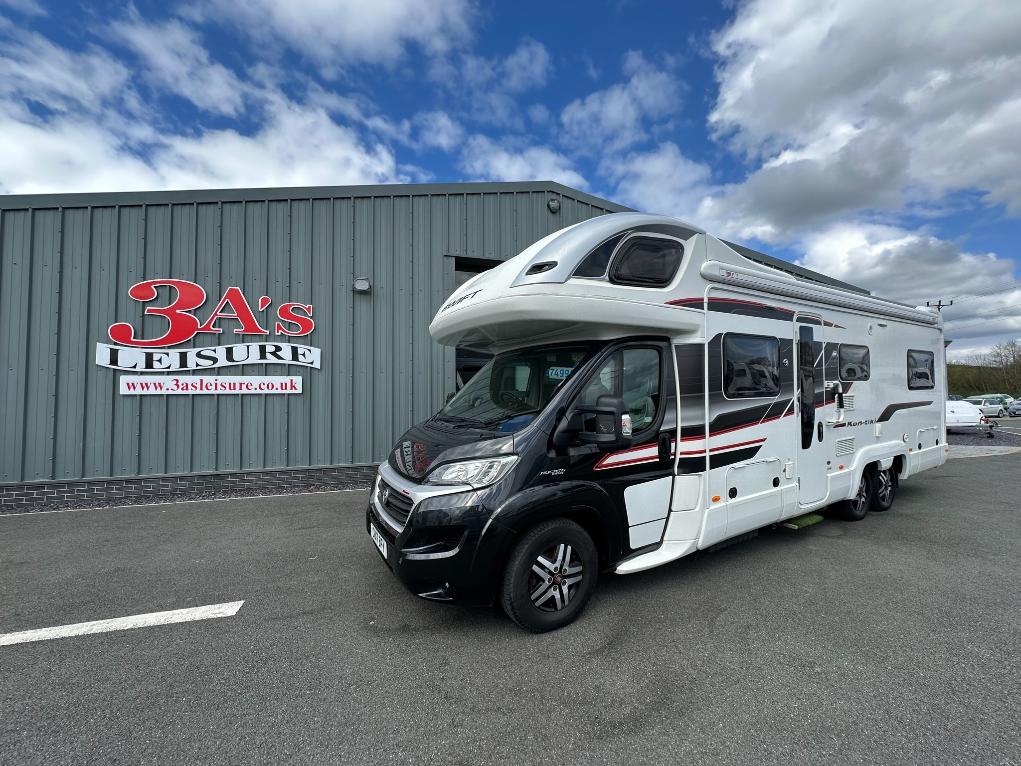2017 Swift Kon-Tiki 649