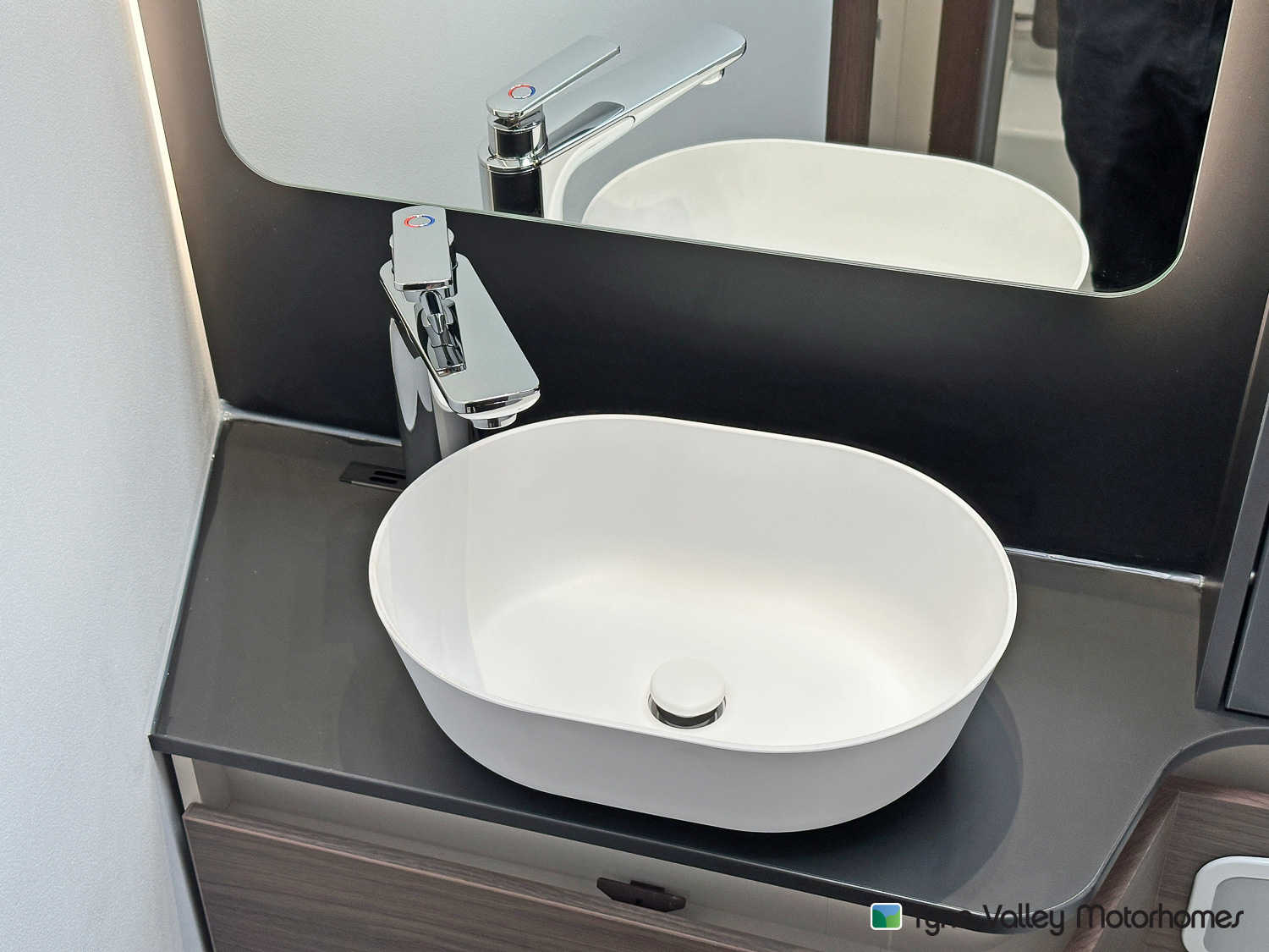 2026 Adria Matrix Supreme 670DC