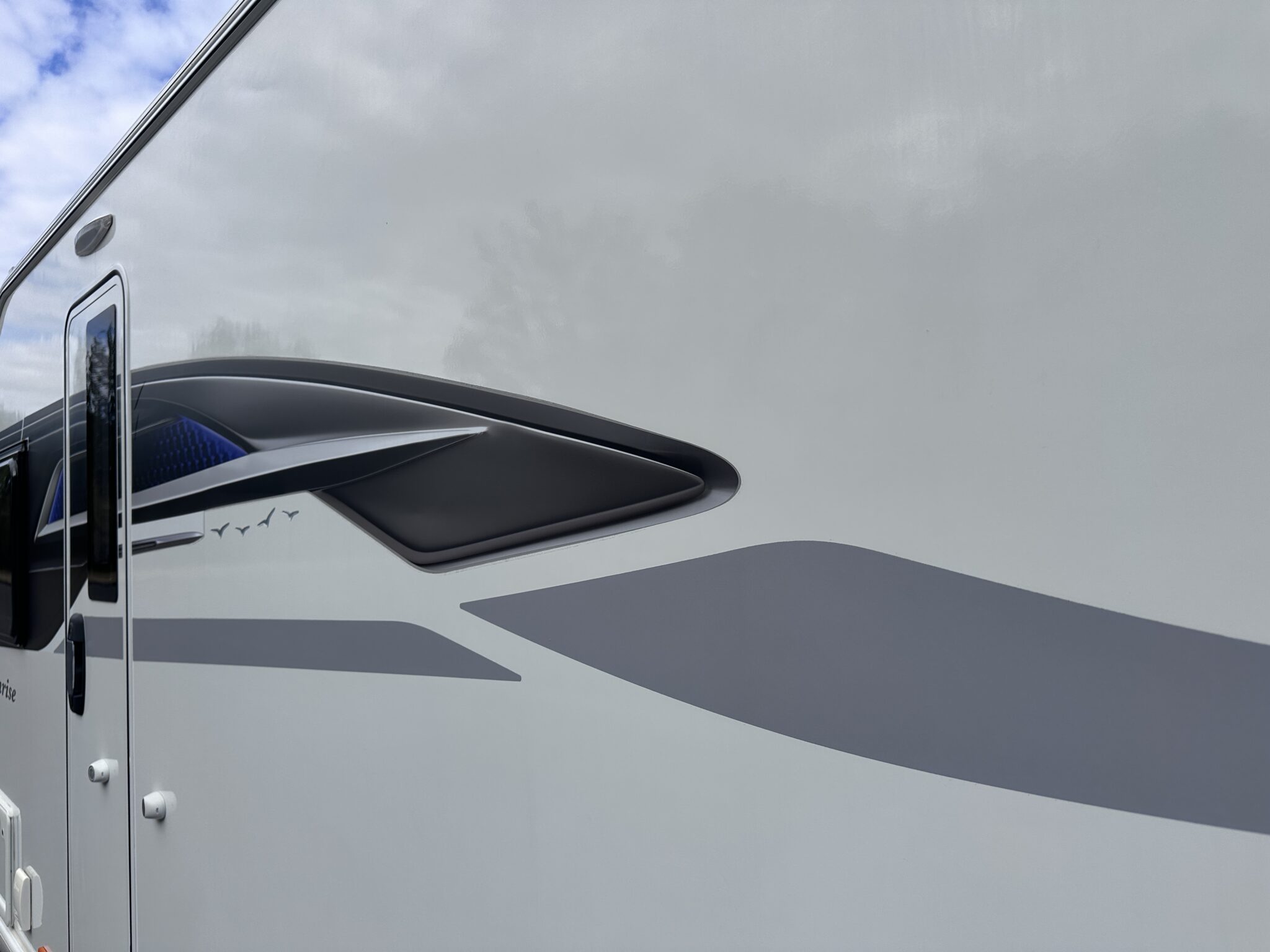 2023 Swift Sunrise