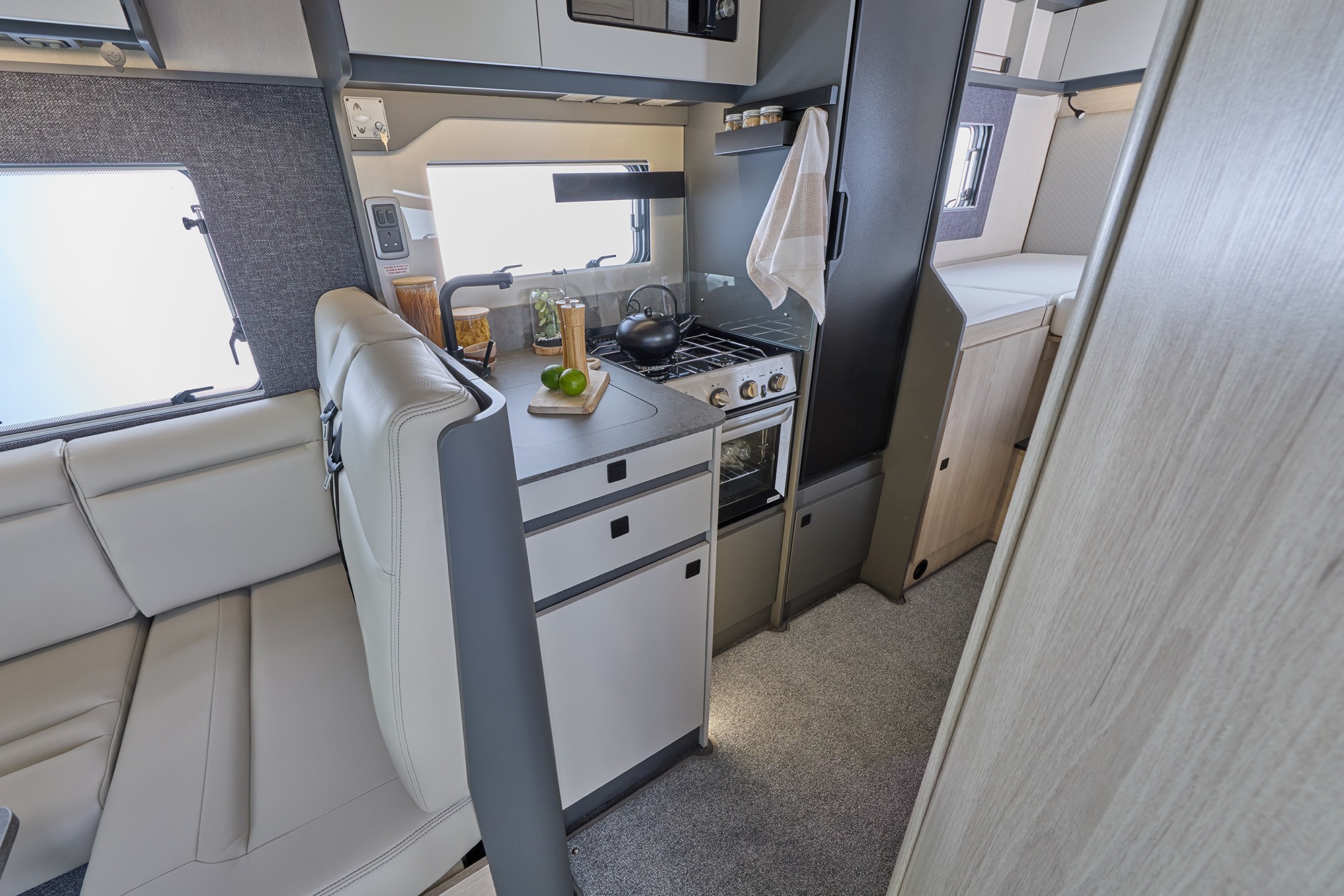2027 Auto-Trail F-Line F70