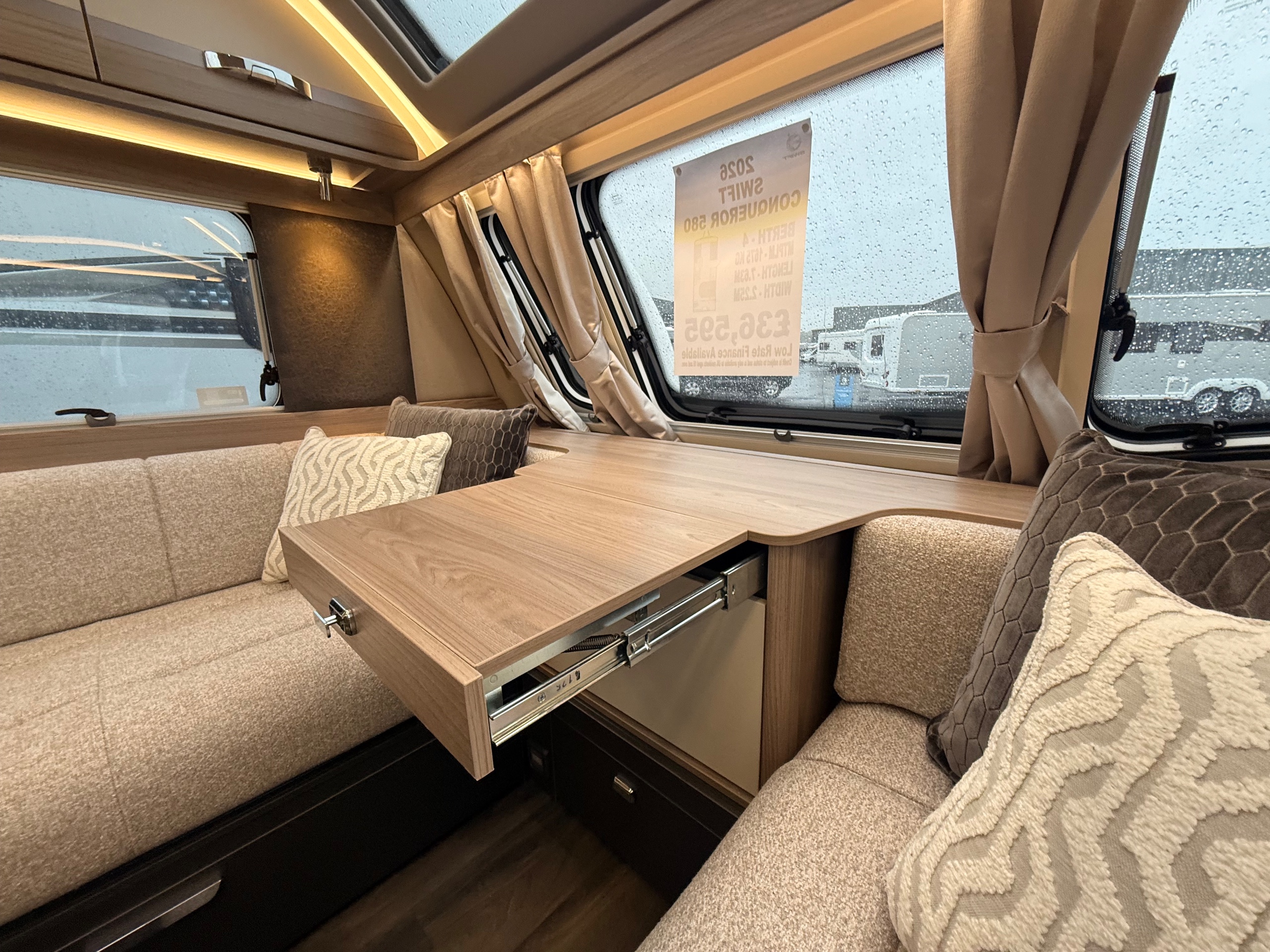 Swift Conqueror 580