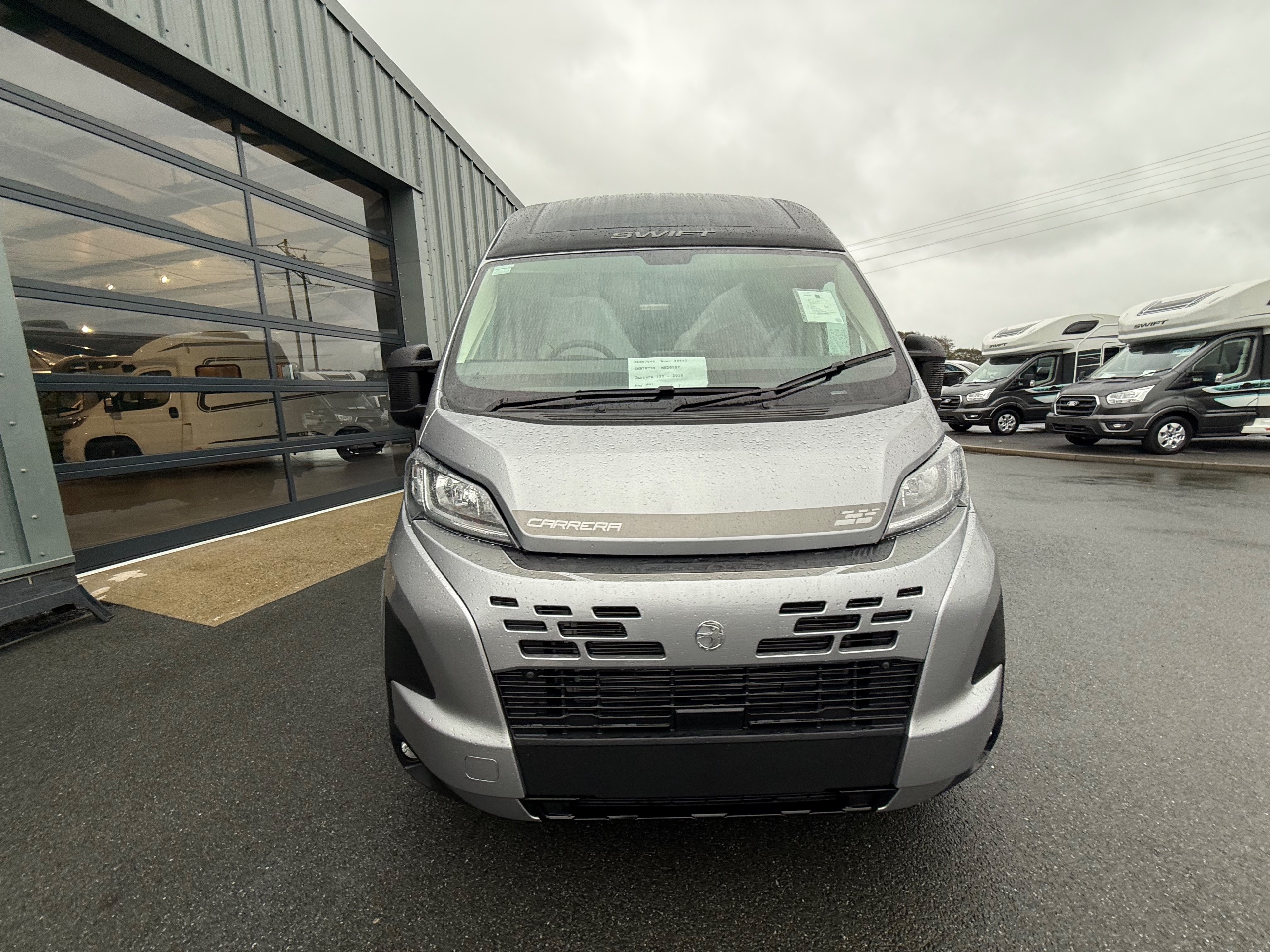 2025 Swift Carrera 122