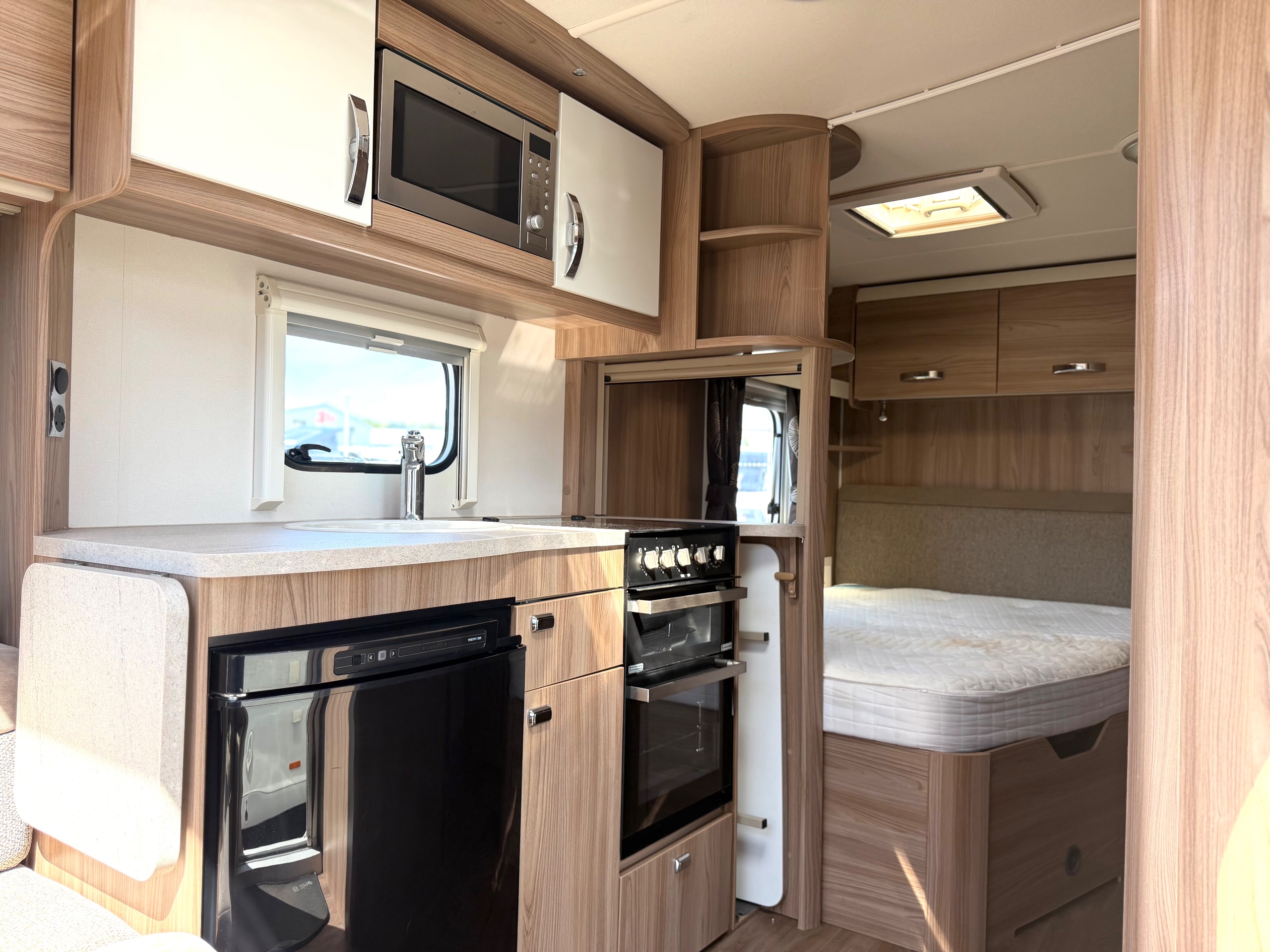 2015 Swift S-Line 470 Special Edition