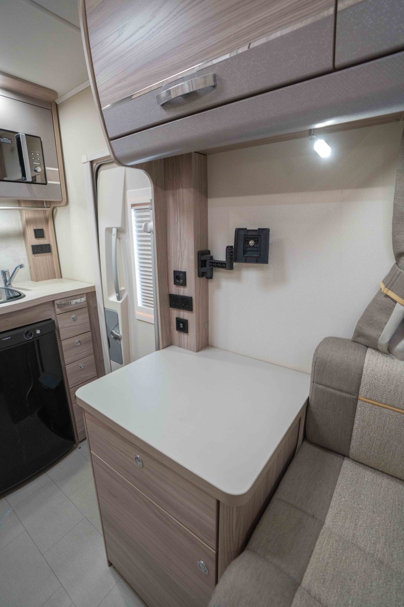 2022 Elddis Evolution 115 140BHP