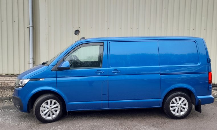 Volkswagen T6.1 SWB