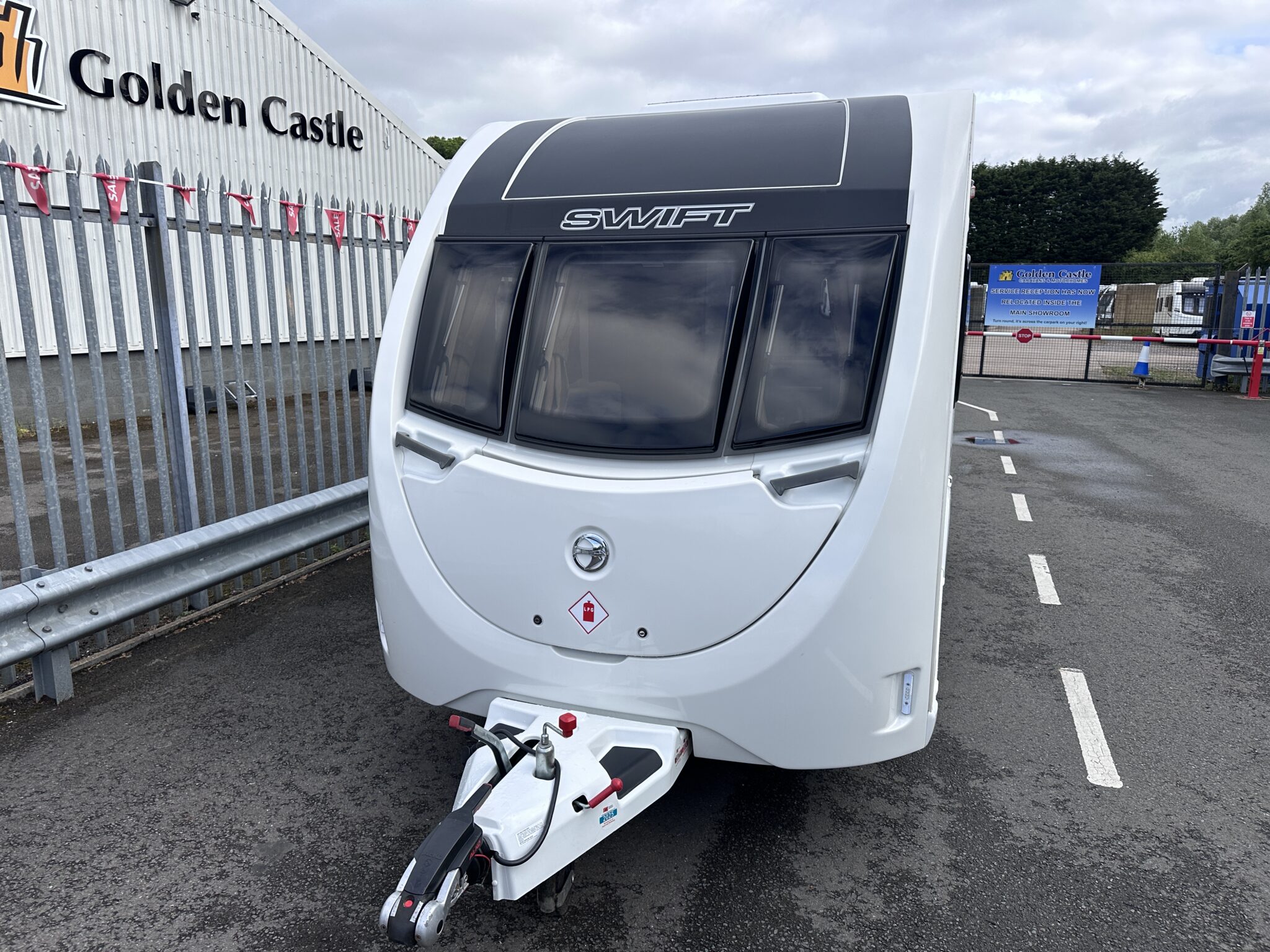 Exterior - Front