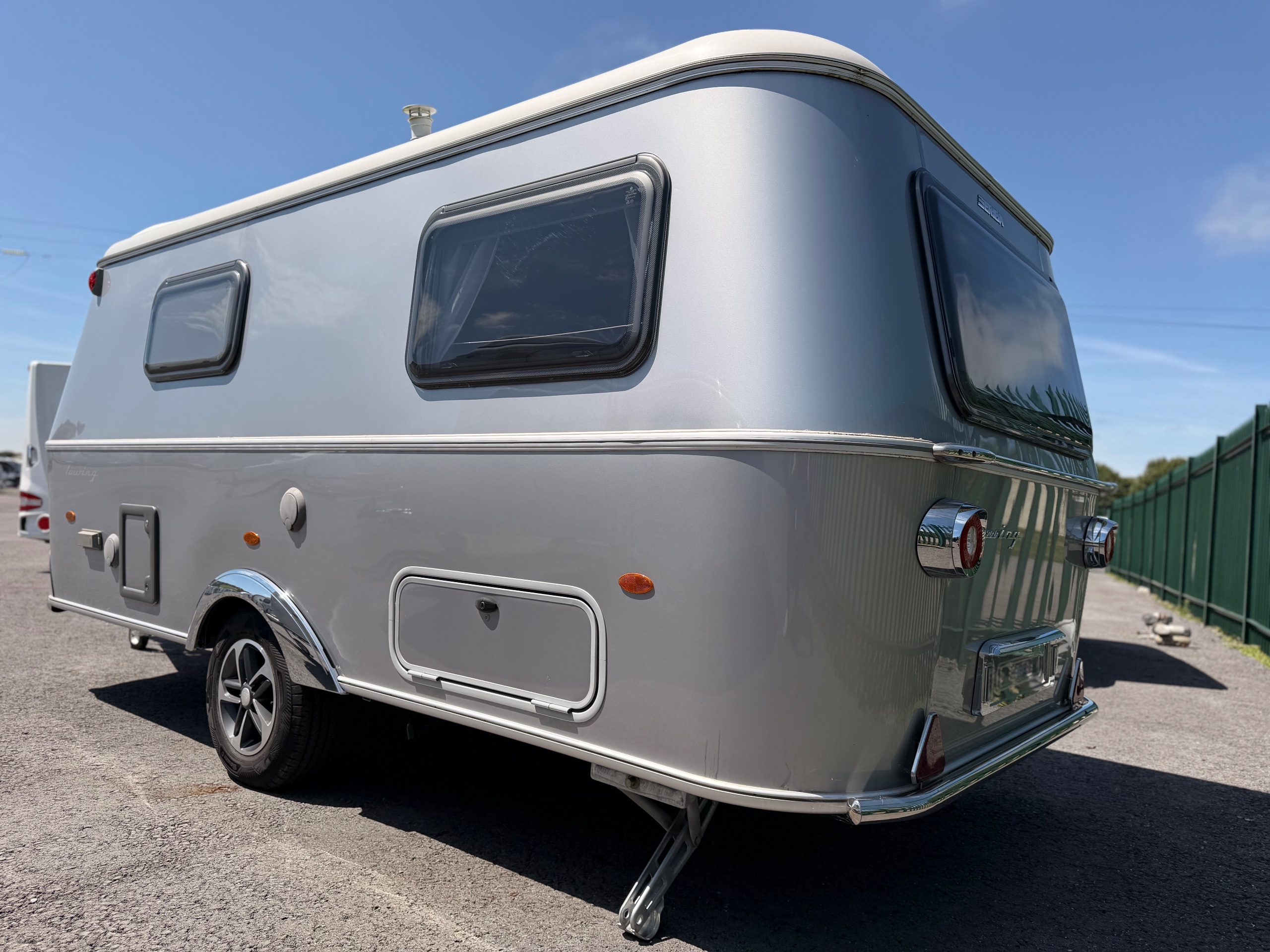 Exterior - Rear